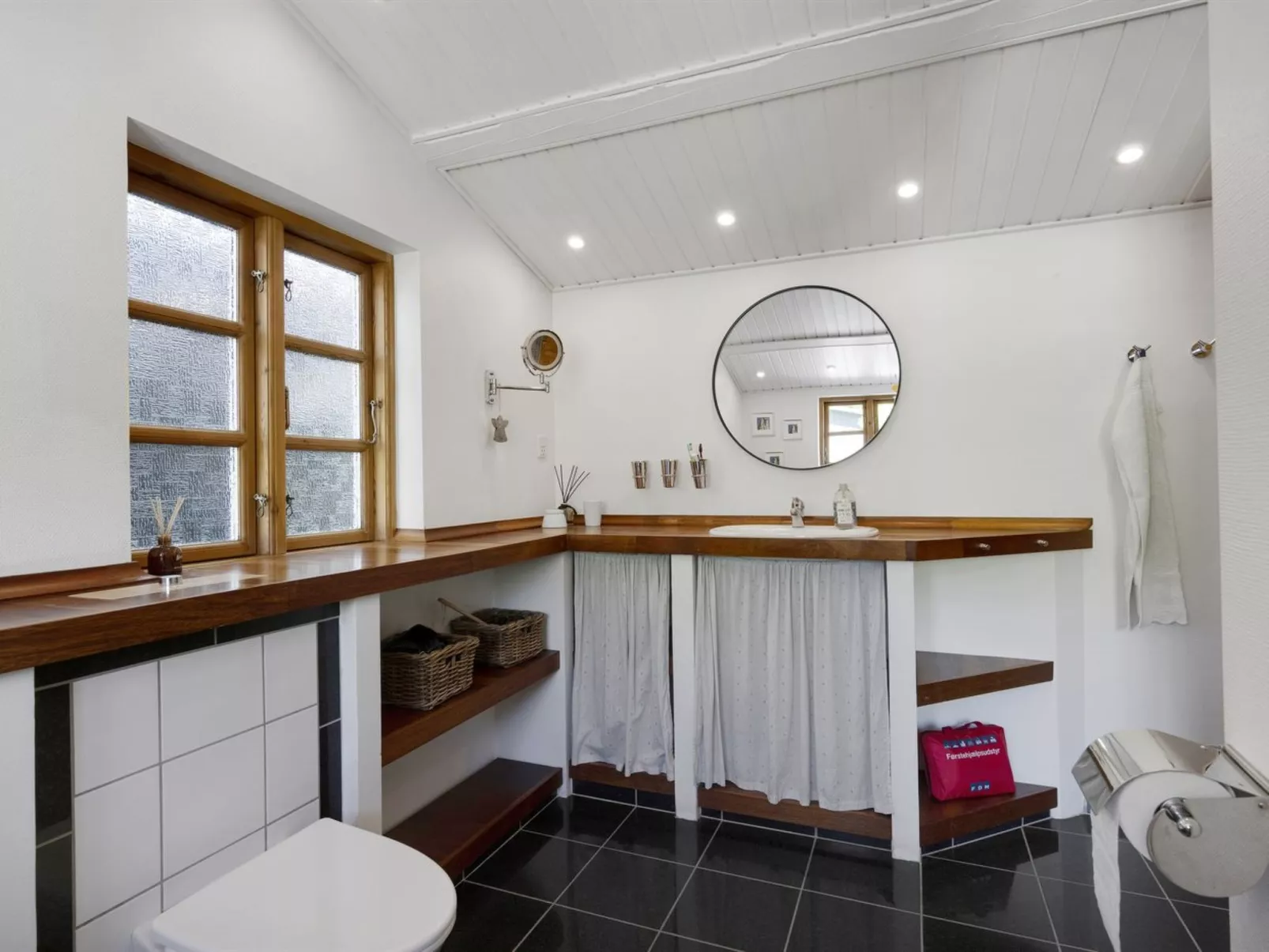 "Ilena" - 16.3km from the sea-Binnen