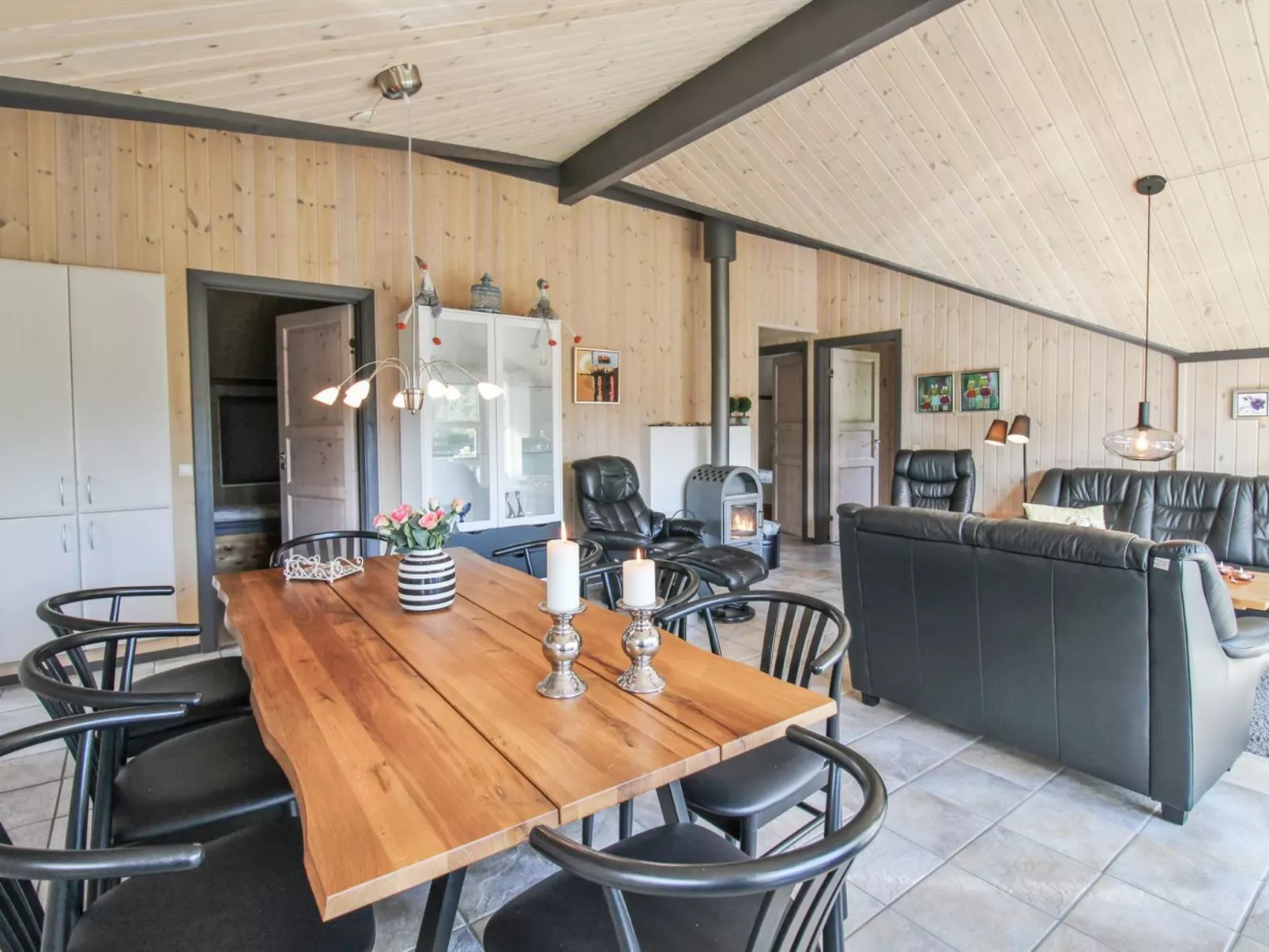 "Maureen" - 10.5km from the sea-Binnen