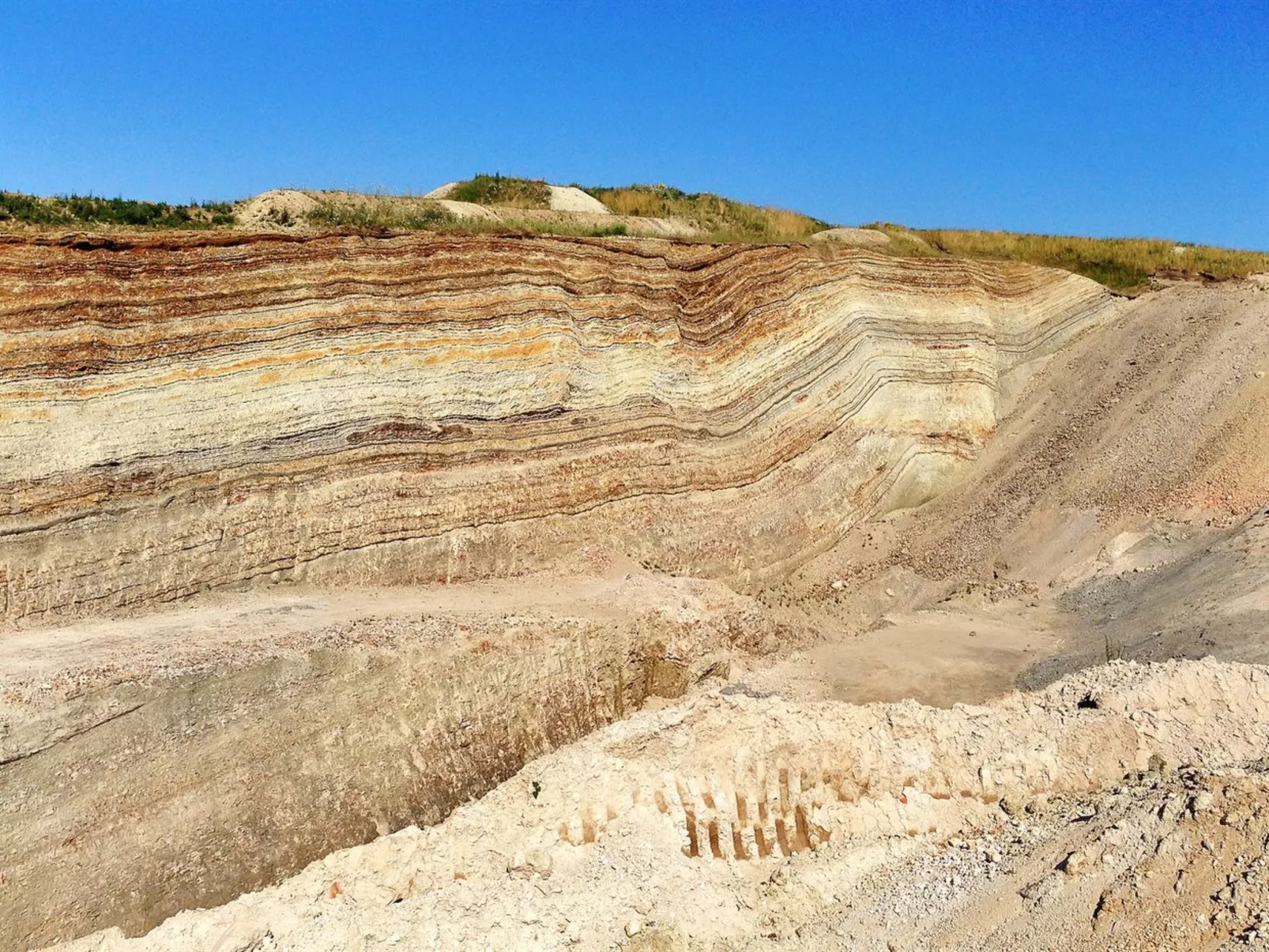 "Kara" - 100m to the fjord-Buiten