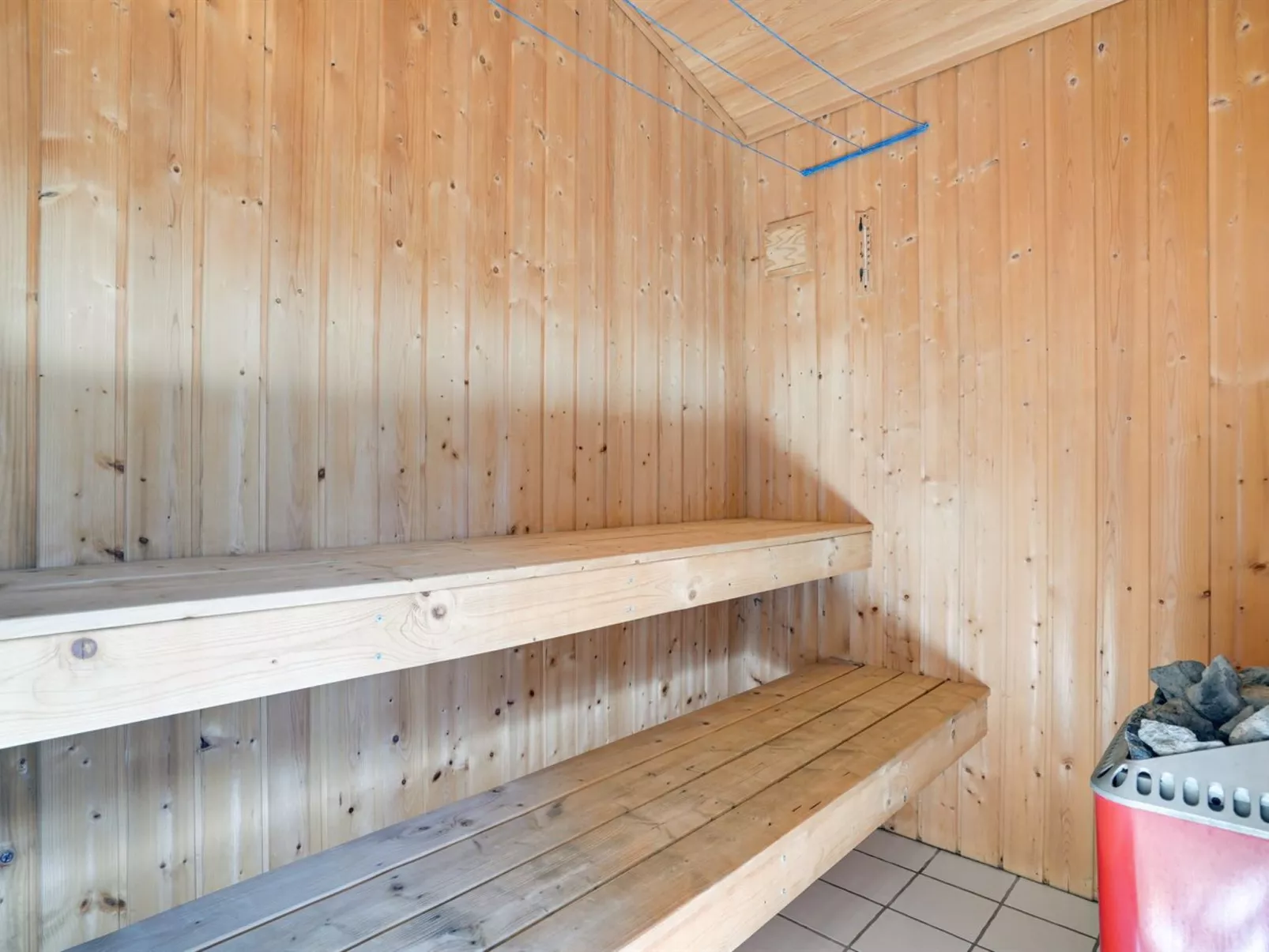 "Wighman" -  from the sea-Binnen