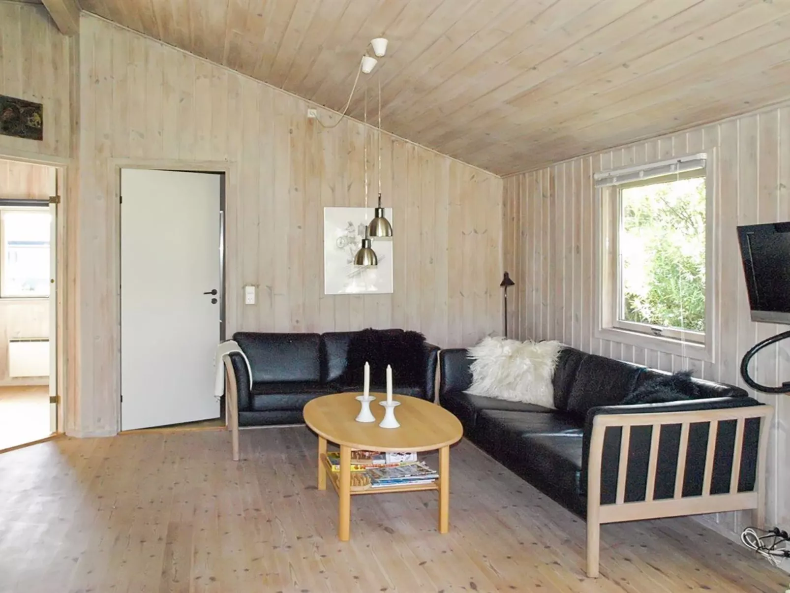 "Tia" - 900m from the sea-Binnen