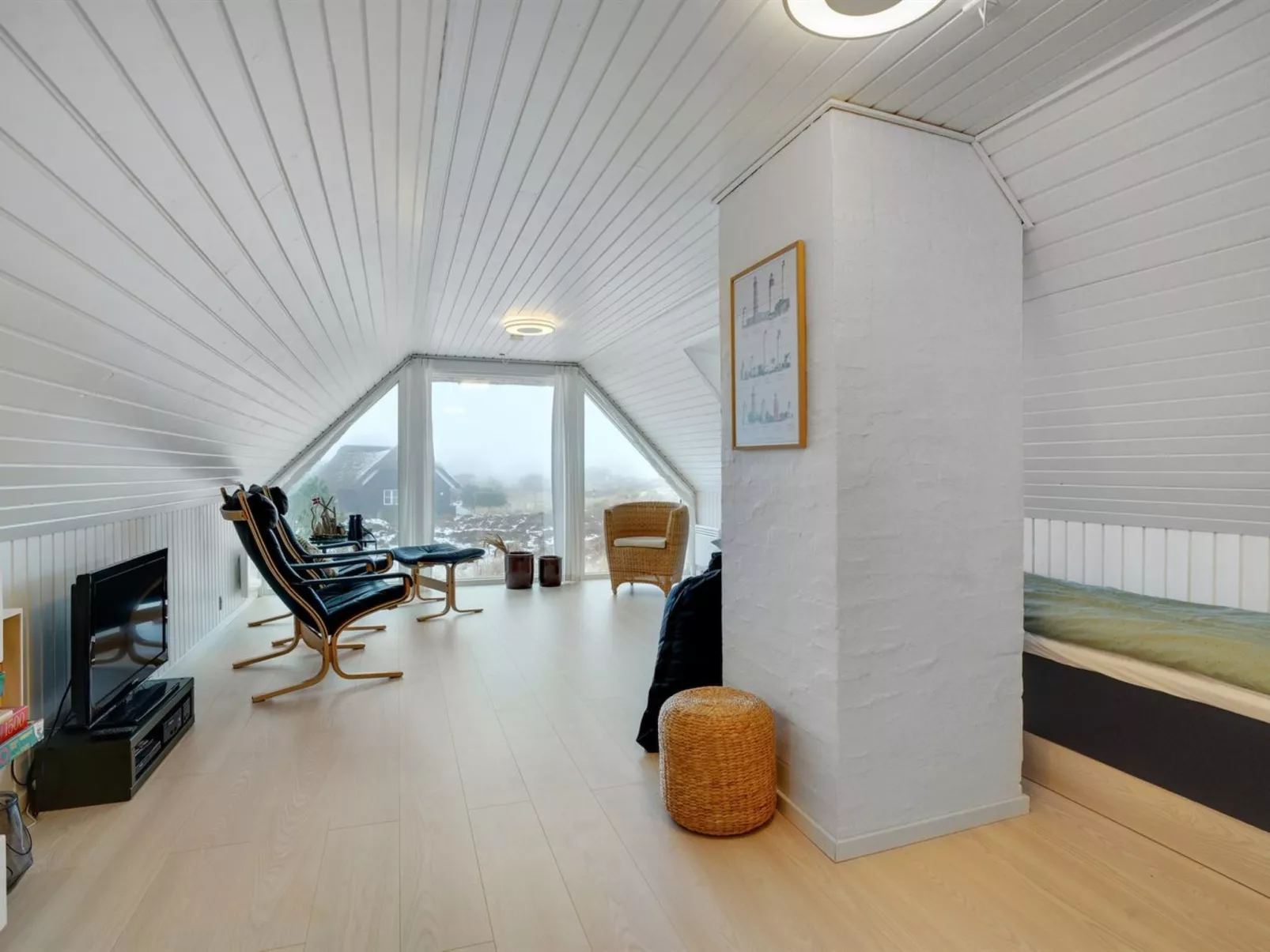 "Reiko" - 1.5km from the sea-Binnen