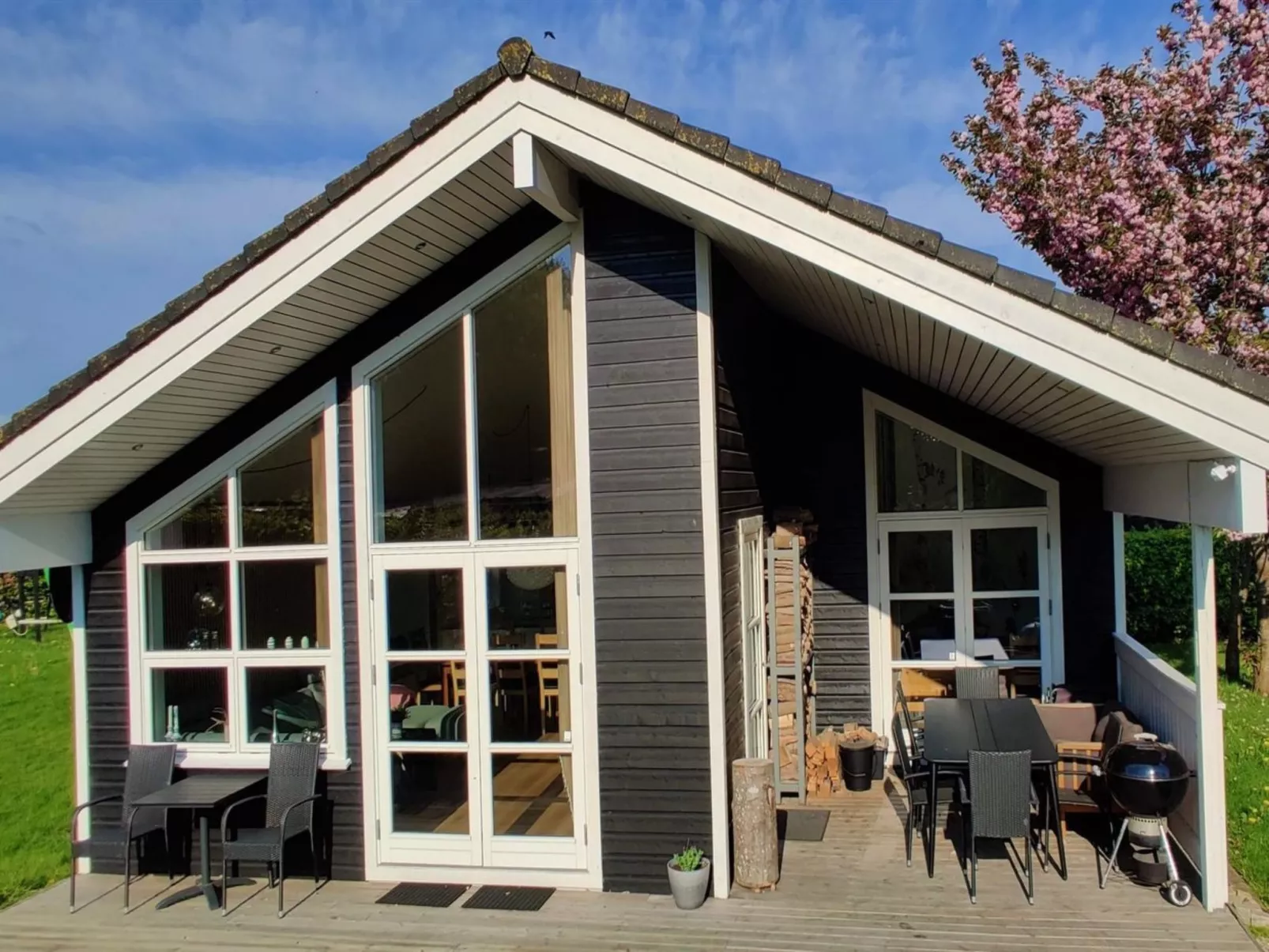 "Holmwith" - 200m from the sea-Buiten