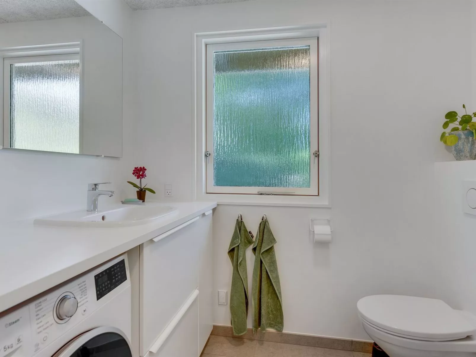 "Eriksine" - 150m from the sea-Binnen