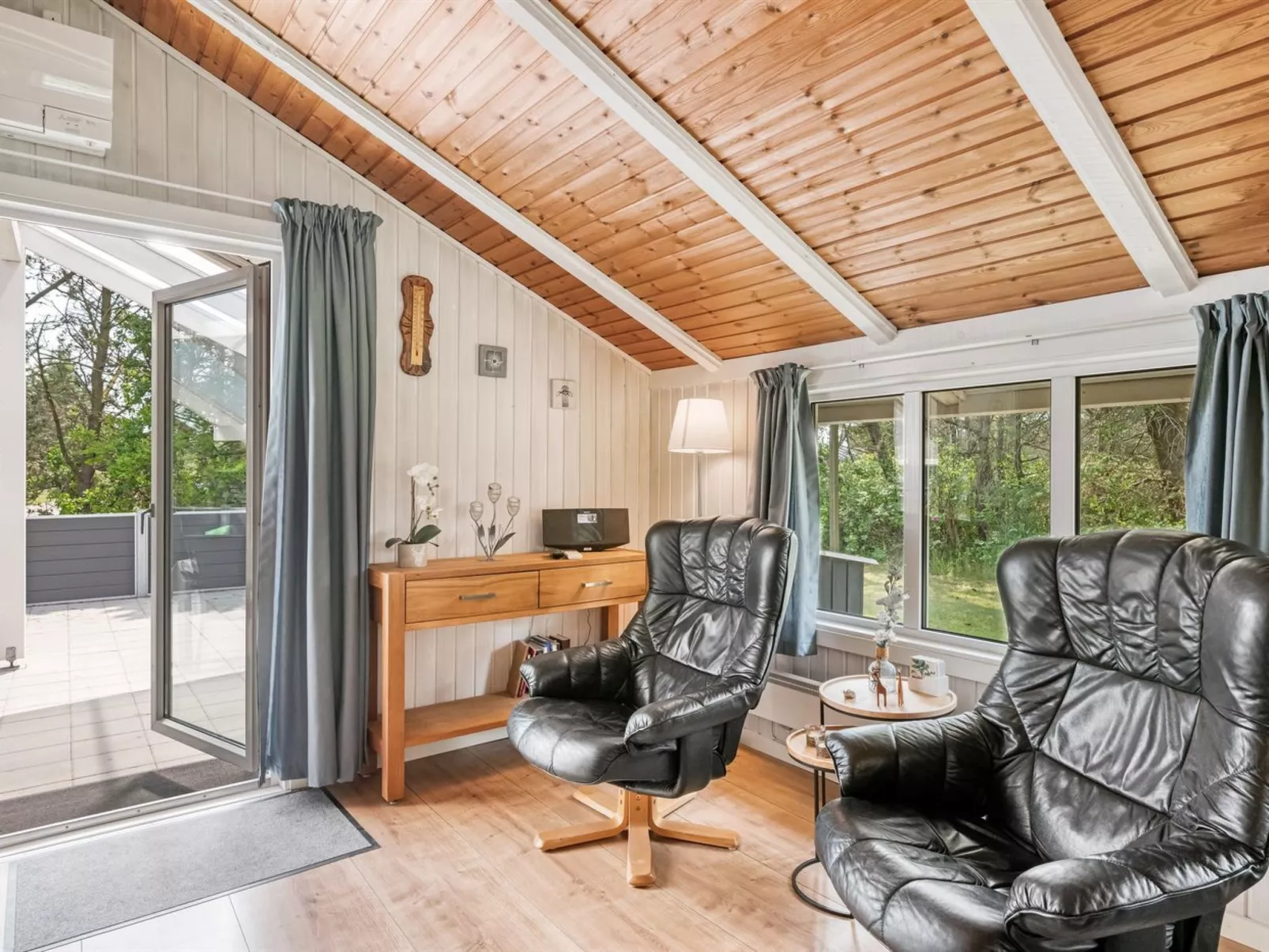 "Penka" - 550m to the fjord-Binnen