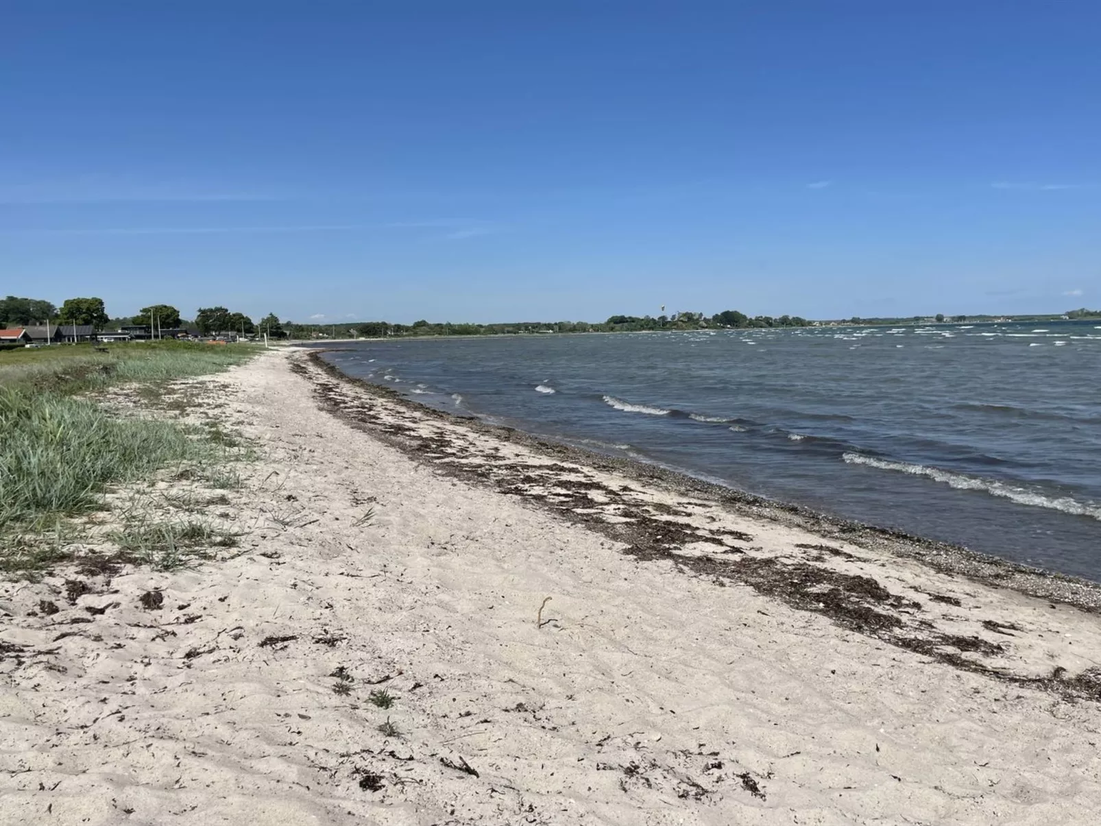 "Ely" - 300m from the sea-Buiten