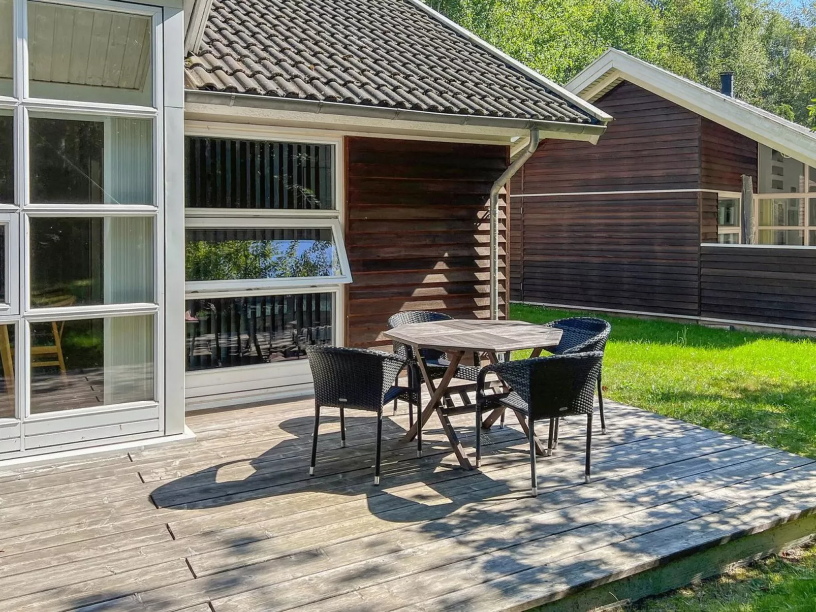 "Axel" - 1.2km from the sea-Buiten