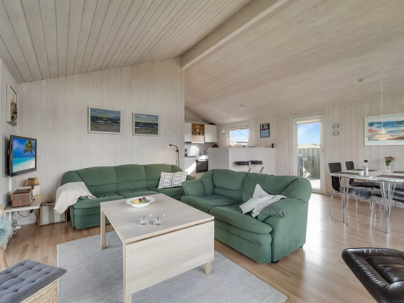 "Suometar" - 400m from the sea-Binnen