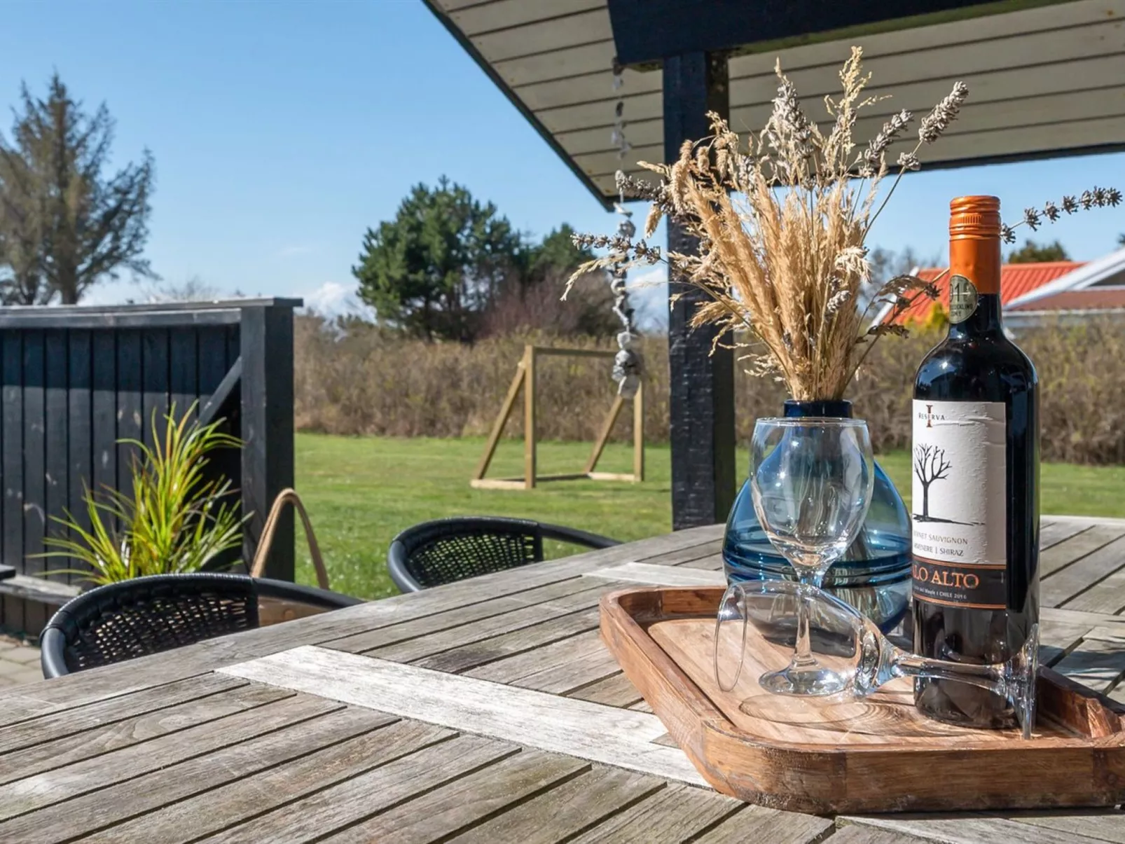 "Faina" - 100m from the sea-Buiten