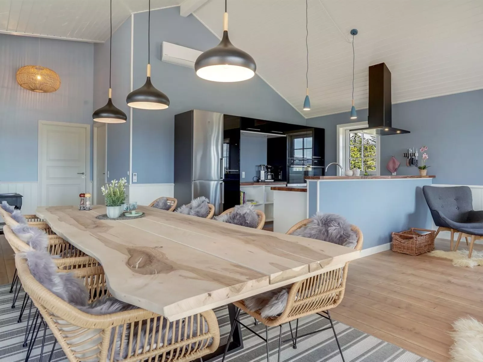 "Taija" - 1.5km from the sea-Binnen