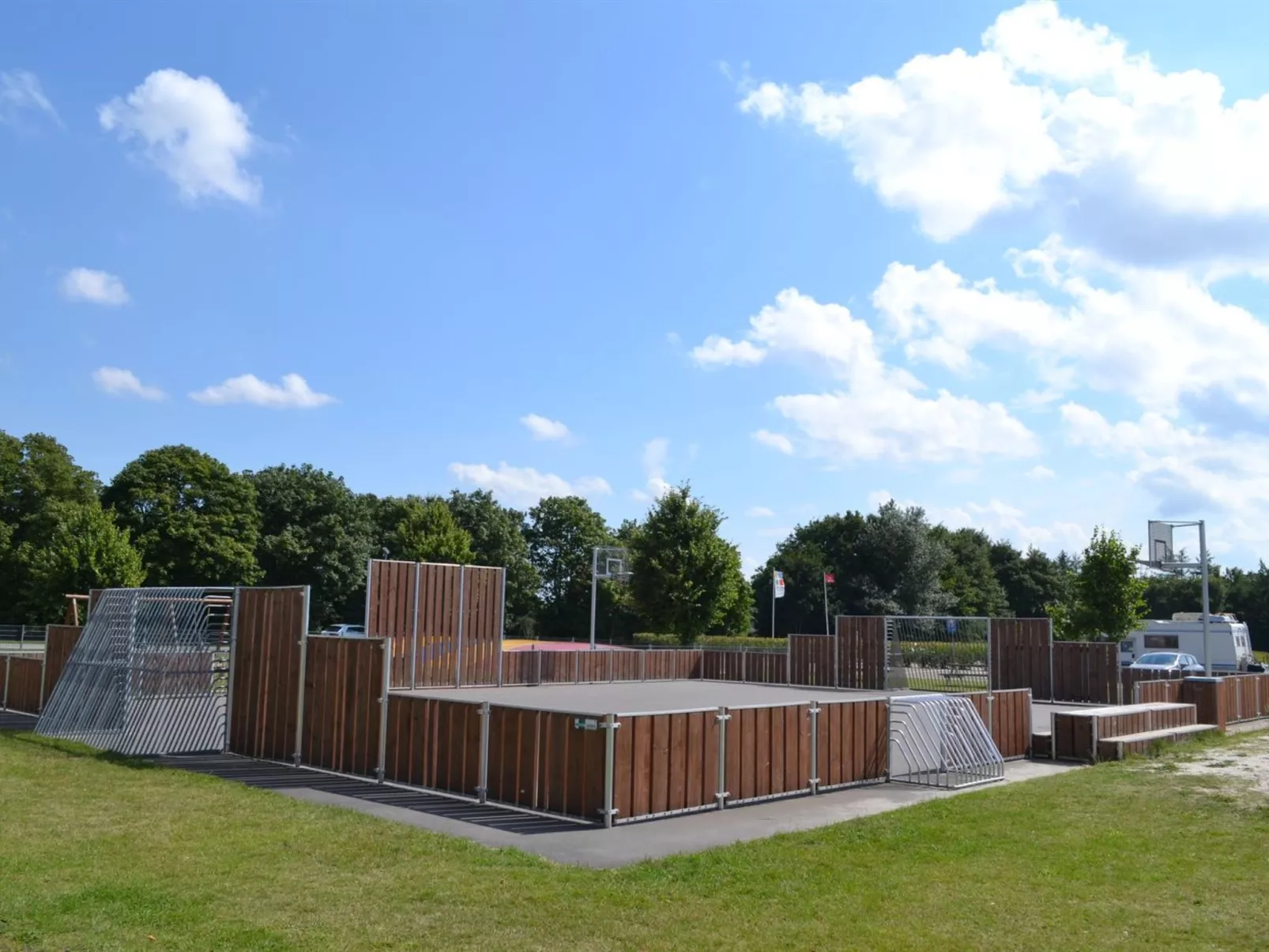 "Swenki" - 29km from the sea-Buiten