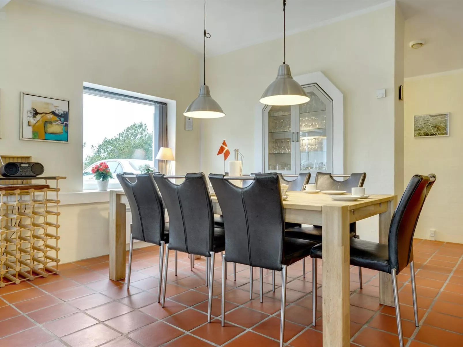 "Lenni" - 700m from the sea-Binnen