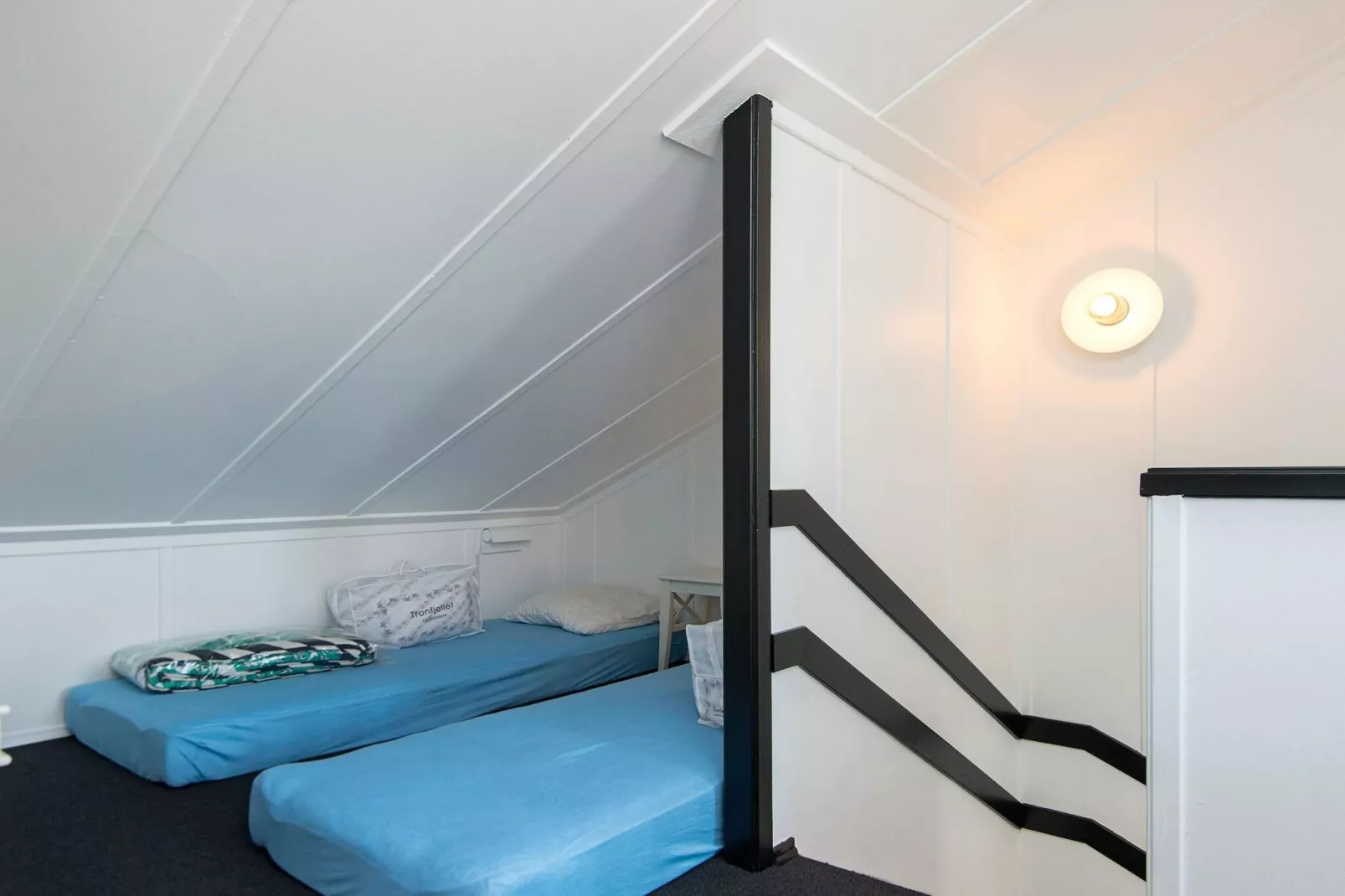 3 room,2 levels-Binnen