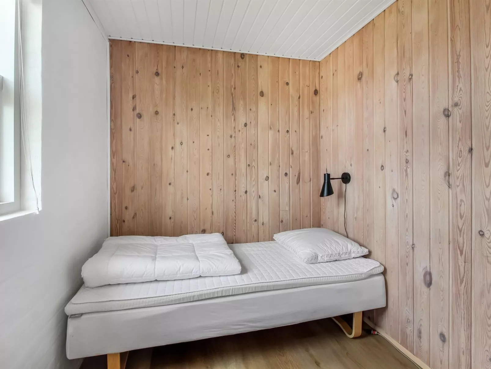 "Thomsen" - 475m from the sea-Binnen