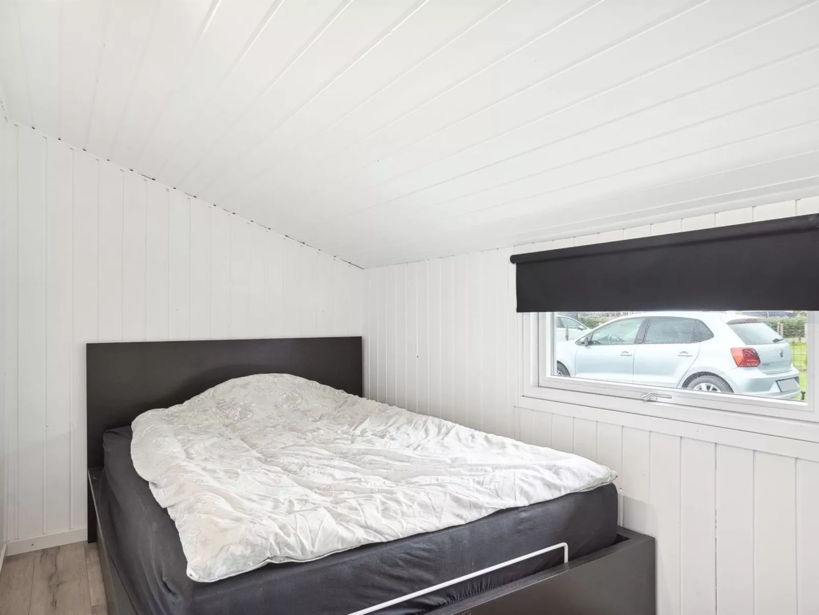 "Sylvi" - 750m from the sea-Binnen