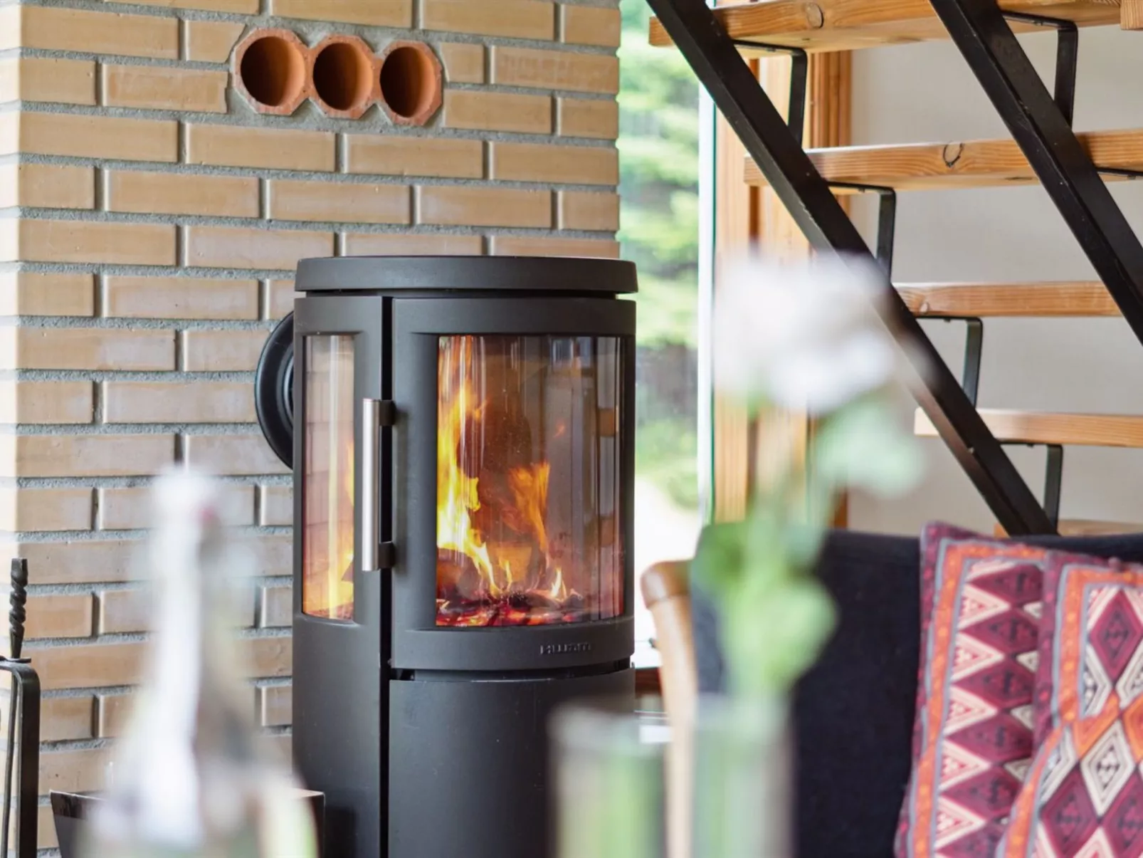 "Thana" - 8km from the sea-Binnen