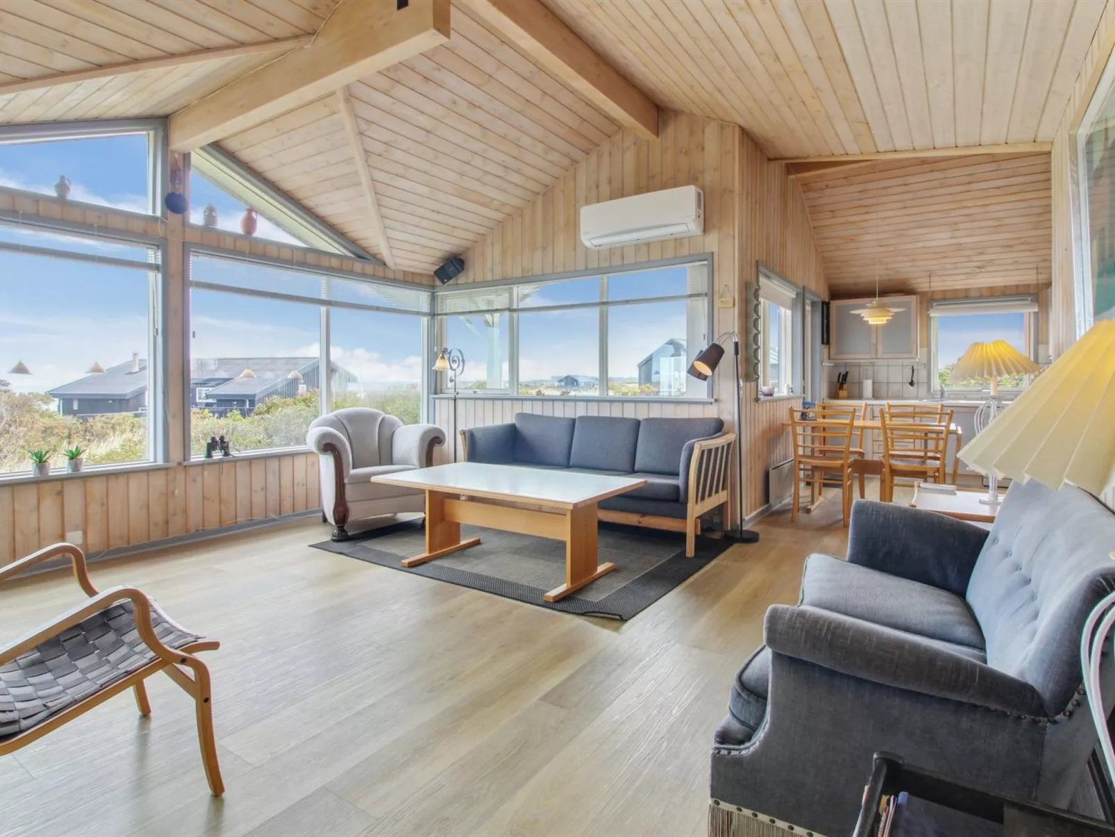 "Dorit" - 100m from the sea-Binnen