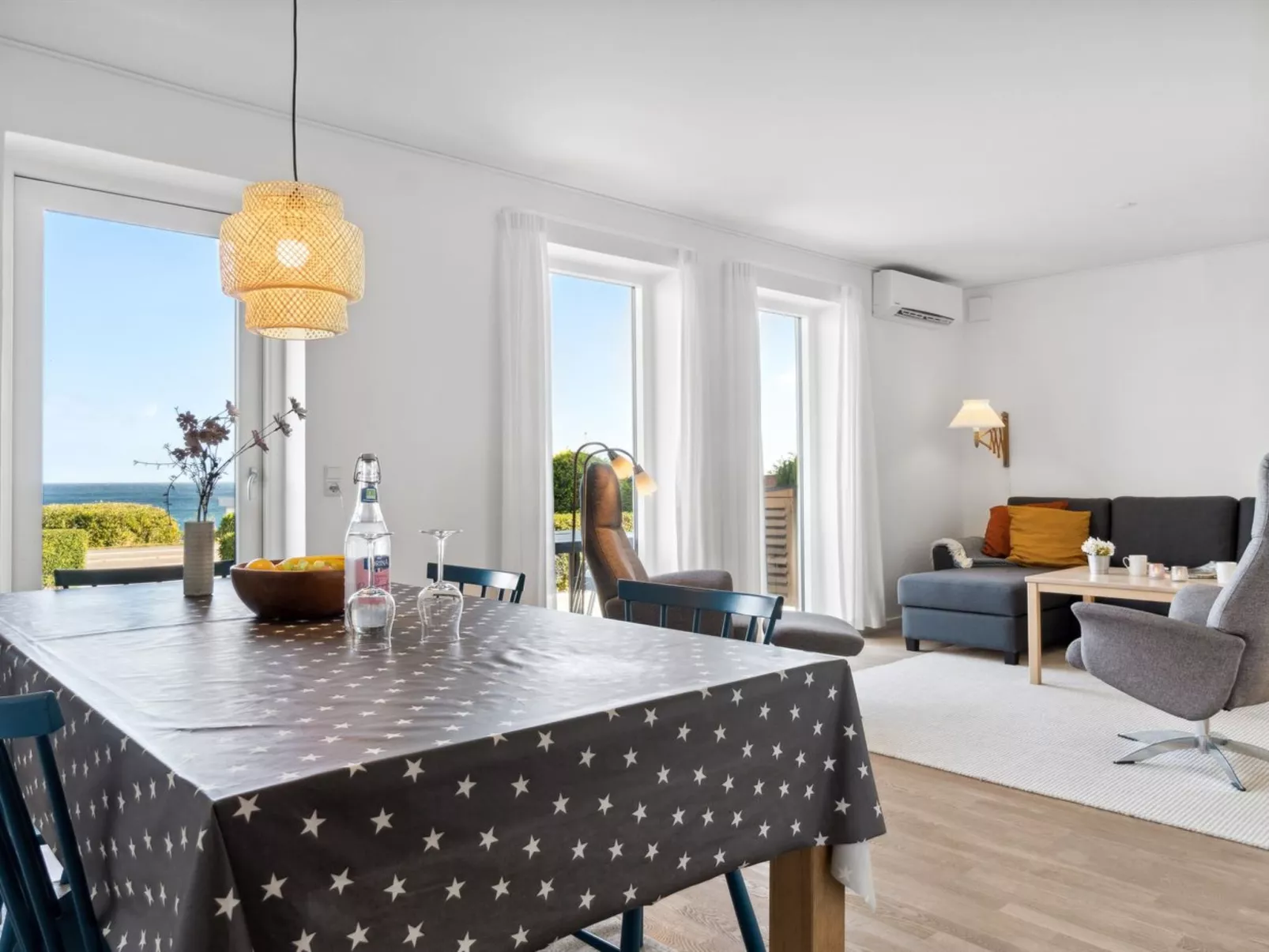 "Caisa" - 75m from the sea-Binnen