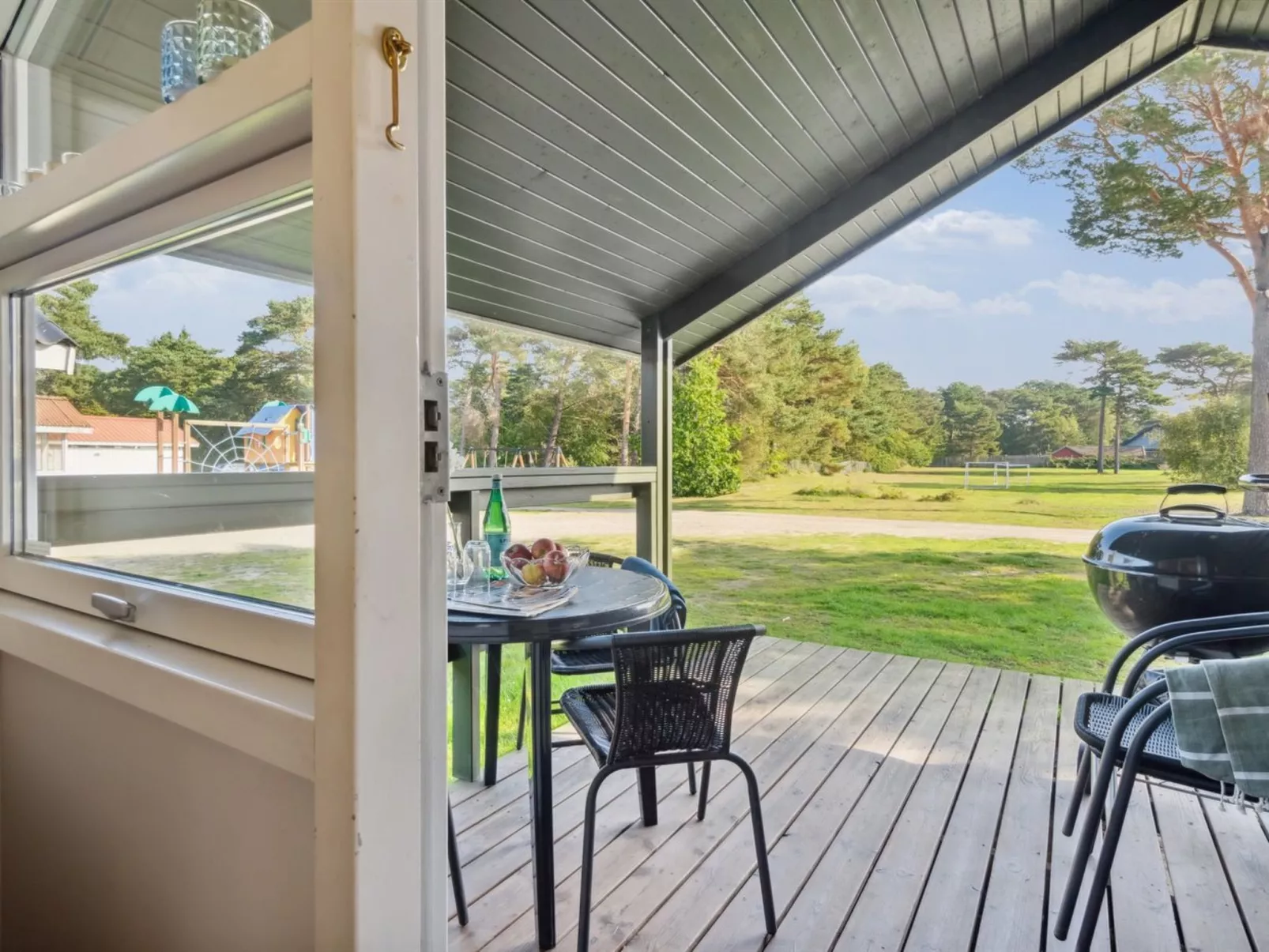 "Johan" - 200m from the sea-Buiten