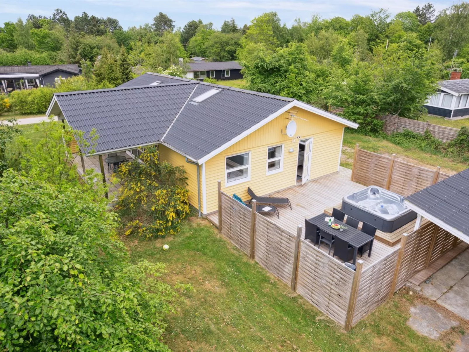 "Barth" - 950m from the sea-Buiten