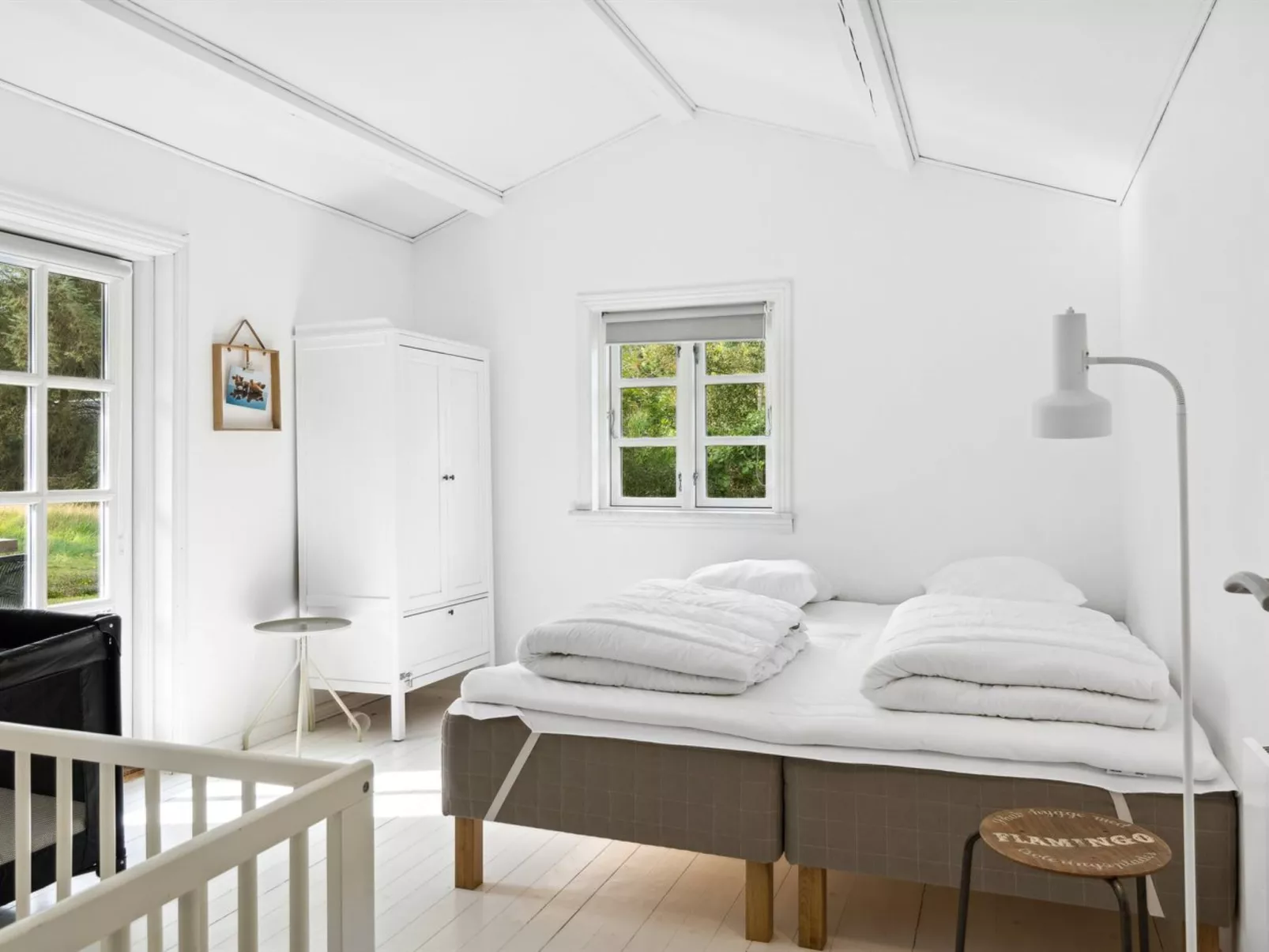 "Mella" - 625m from the sea-Binnen