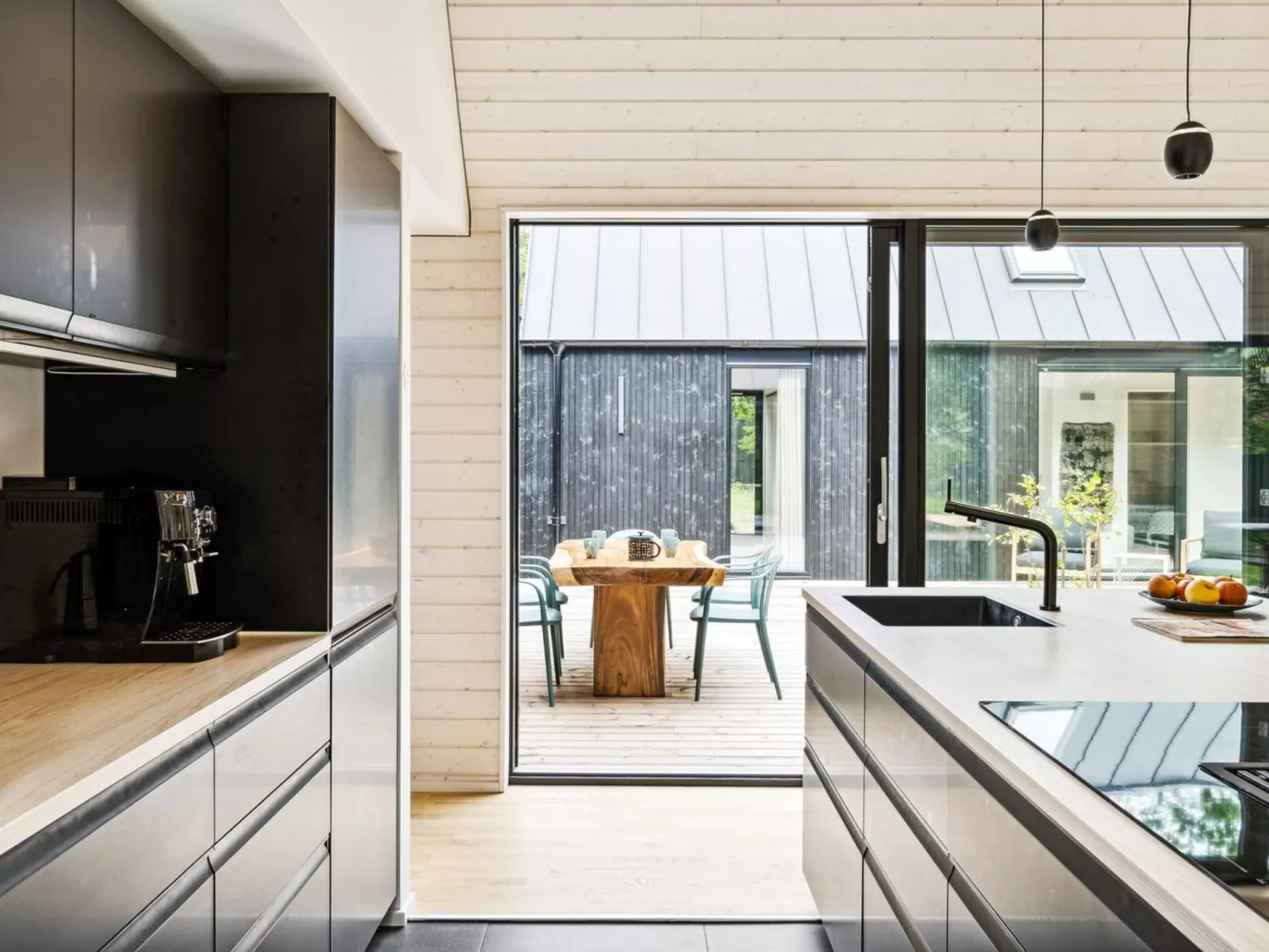 "Bernadeta" - 275m from the sea-Binnen