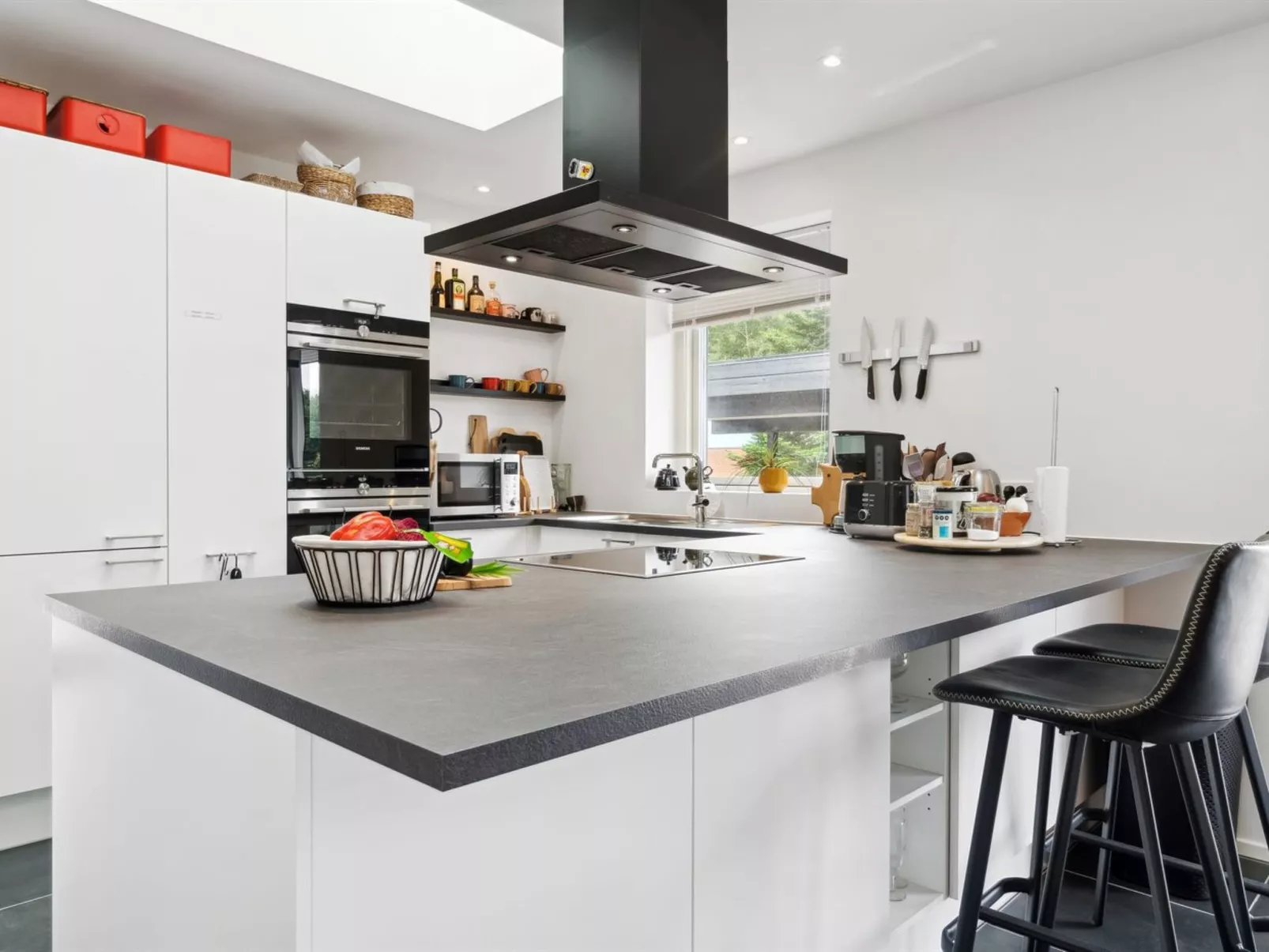 "Helmi" - 1km from the sea-Binnen