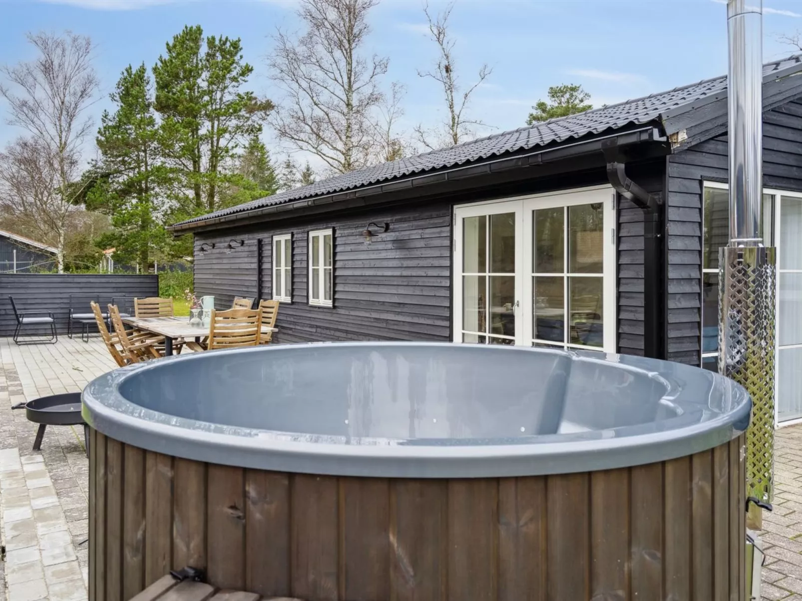 "Elizabeta" - 175m from the sea-Binnen