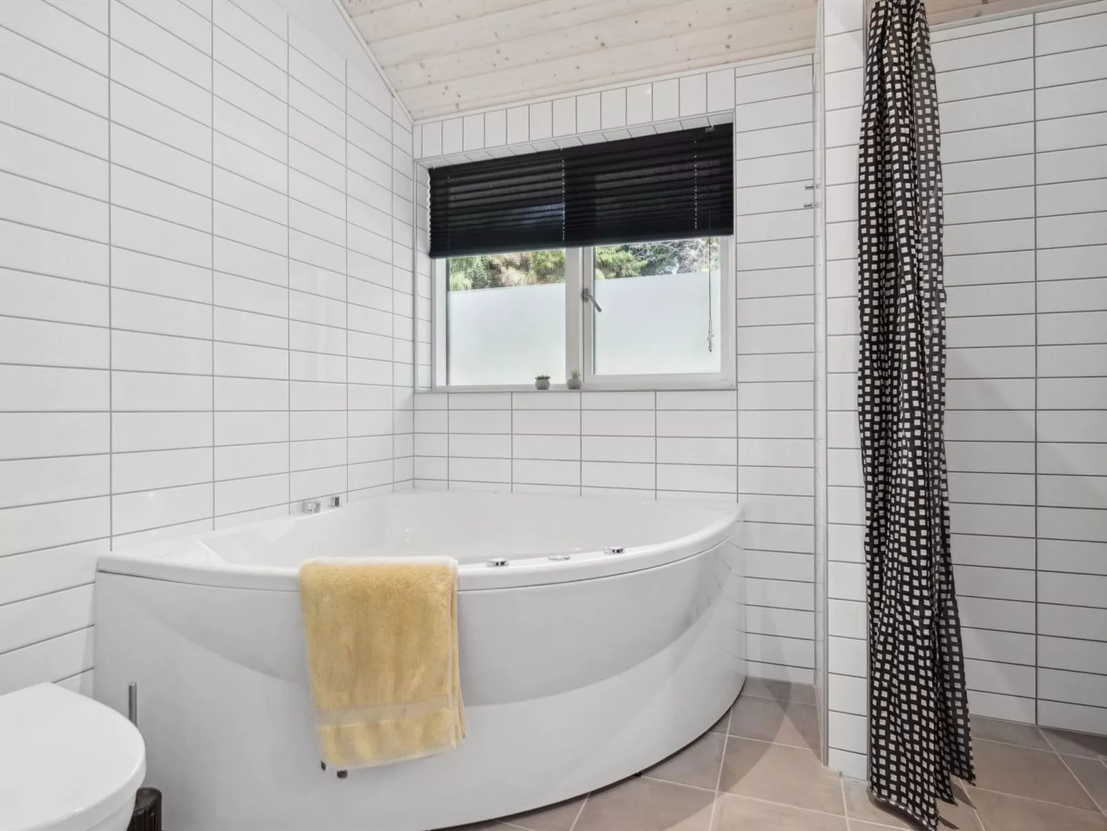 "Elin" - 200m from the sea-Binnen