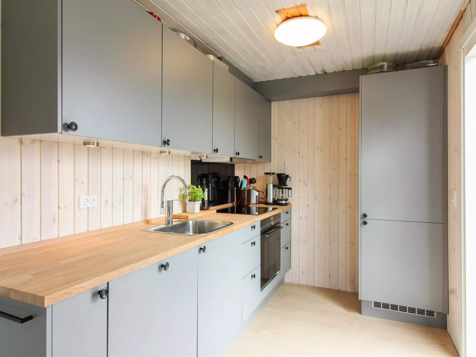 "Marino" - 480m from the sea-Binnen