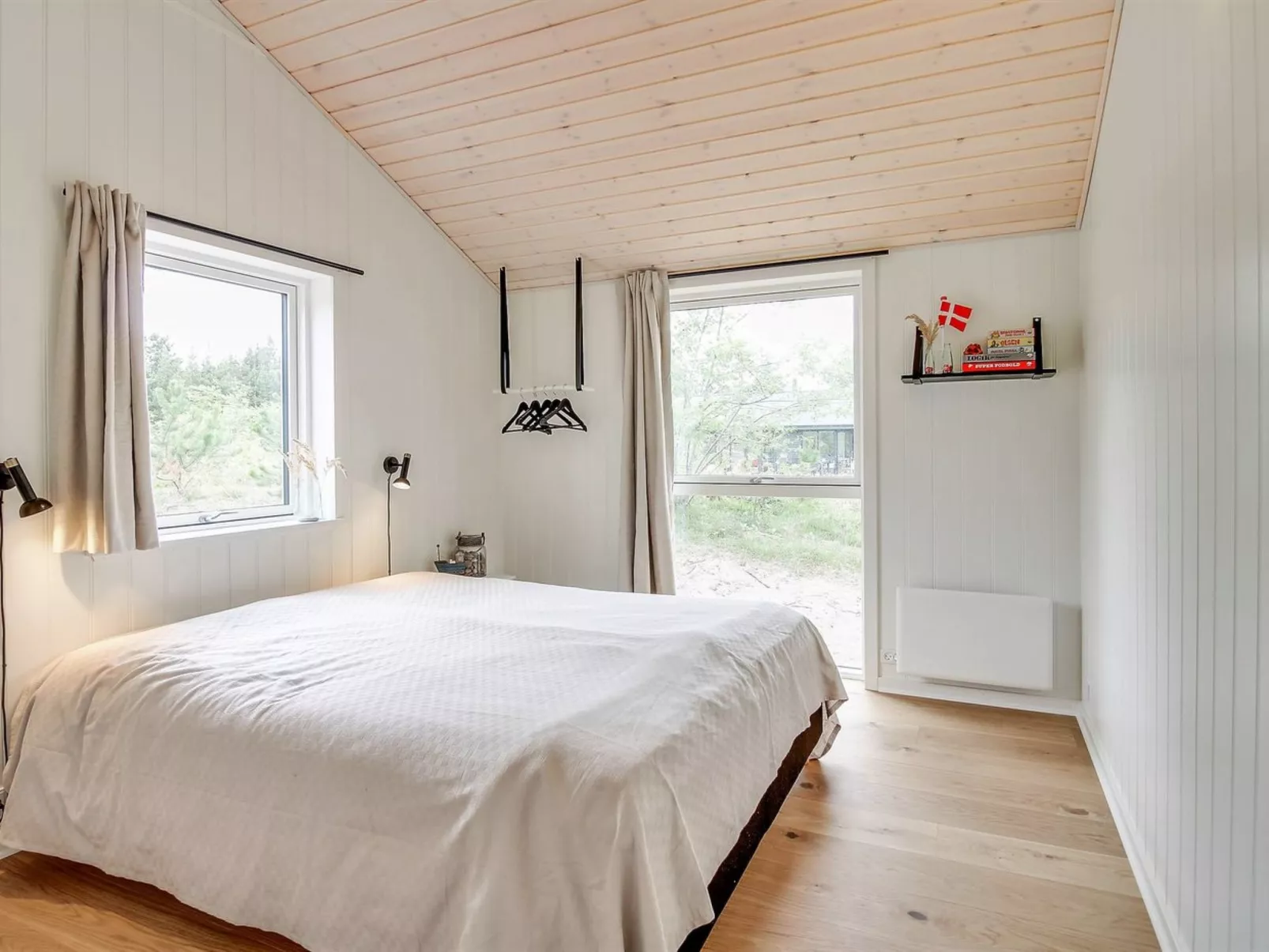 "Aleko" - 2.5km from the sea-Binnen