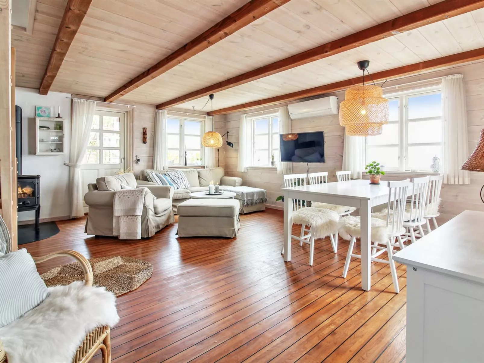 "Sander" - 10m to the fjord-Binnen