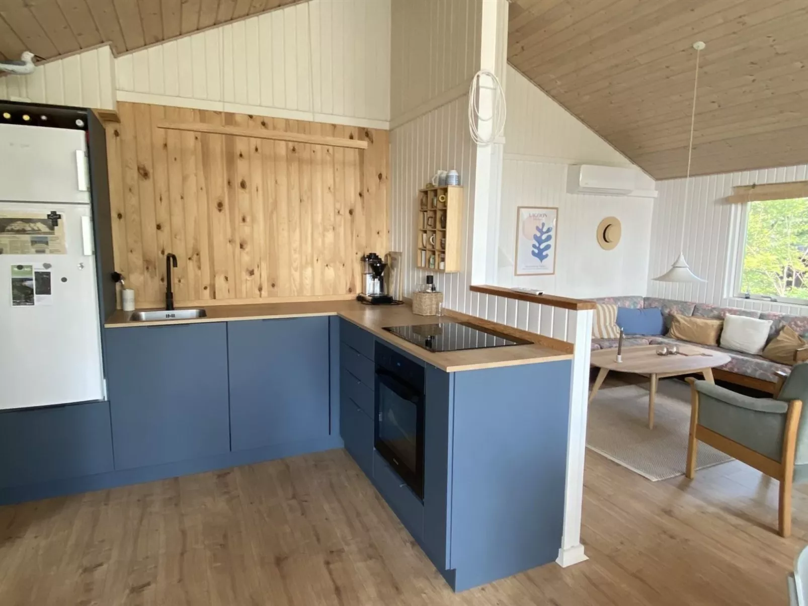 "Anne" - 150m from the sea-Binnen