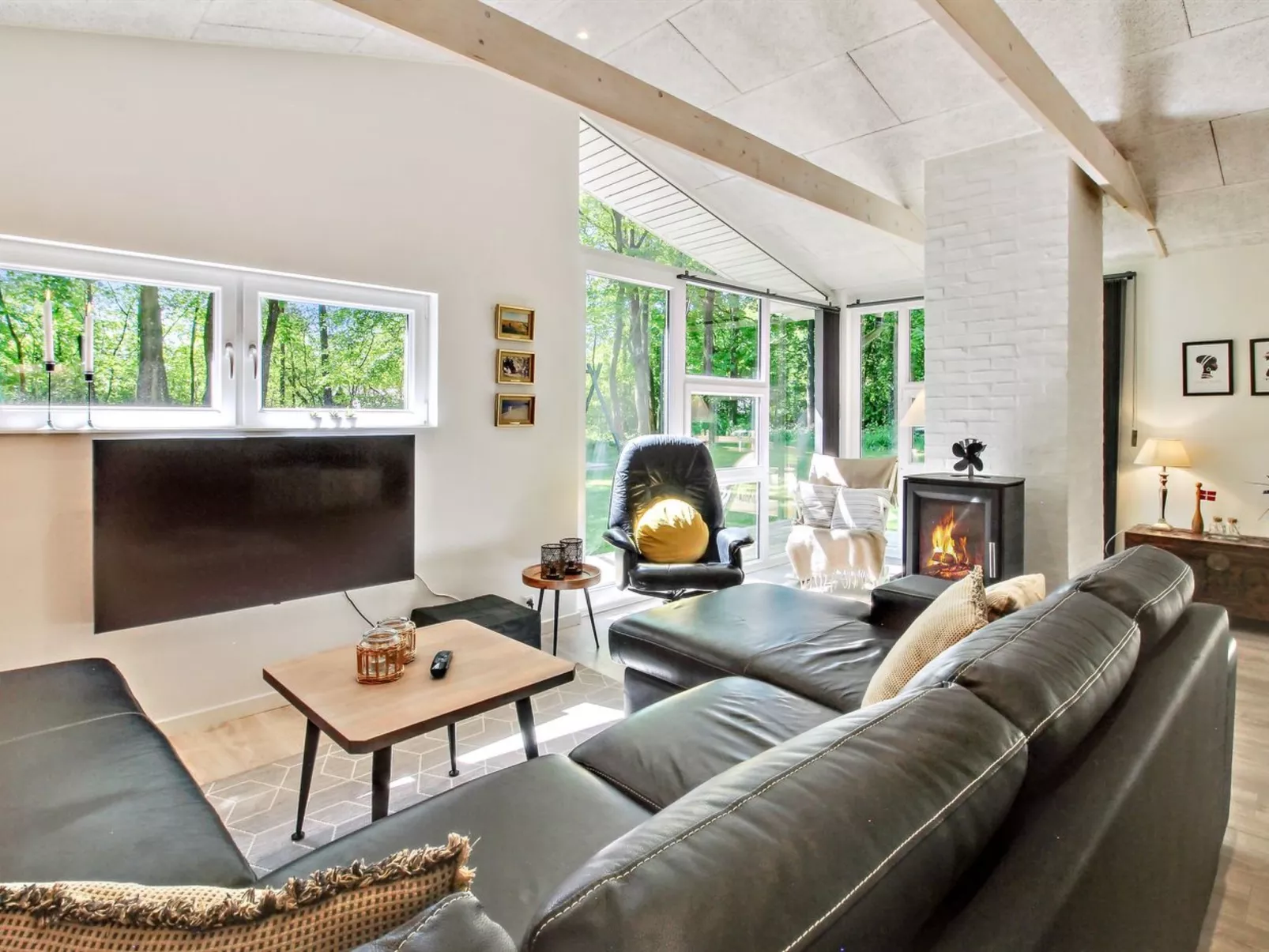 "Gretl" - 31km from the sea-Binnen