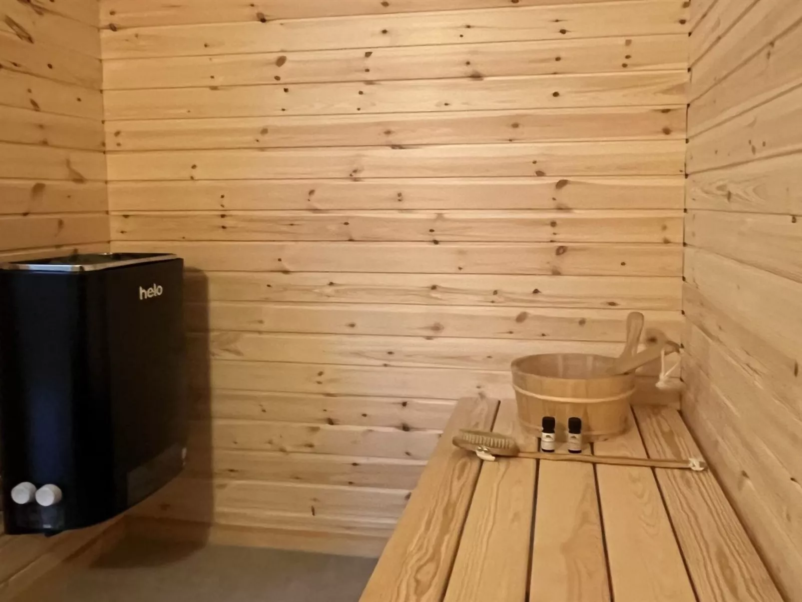 "Ela" - 800m from the sea-Binnen