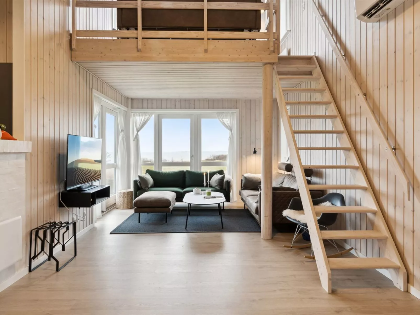 "Halvor" - 275m from the sea-Binnen