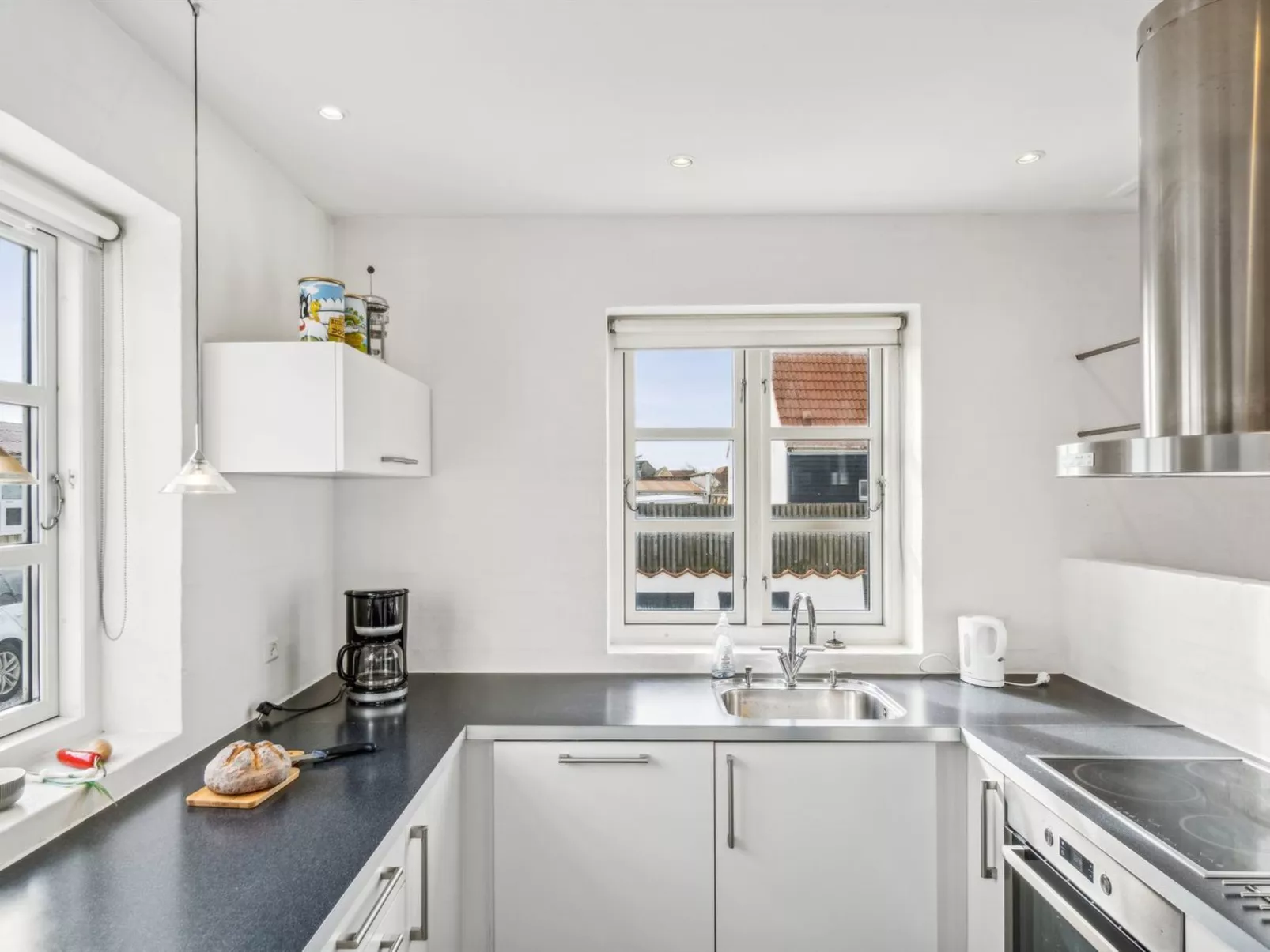 "Birtir" - 200m from the sea-Binnen