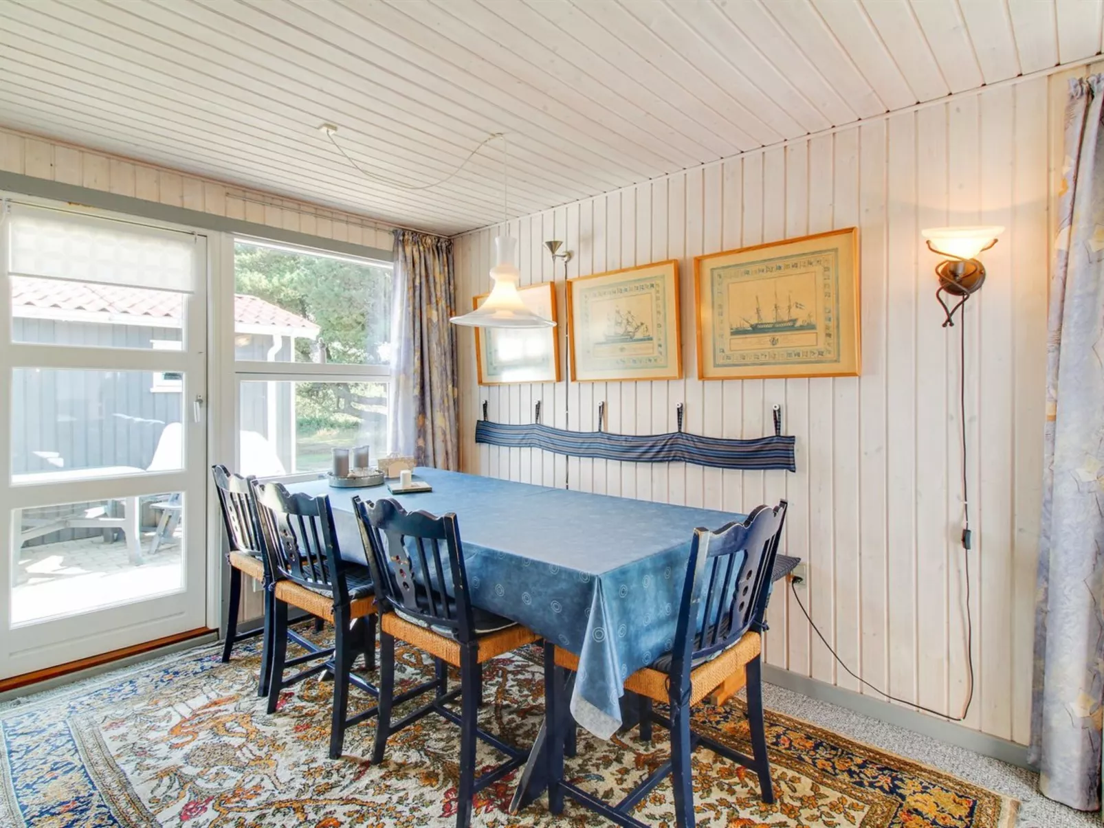 "Rokil" - 400m from the sea-Binnen