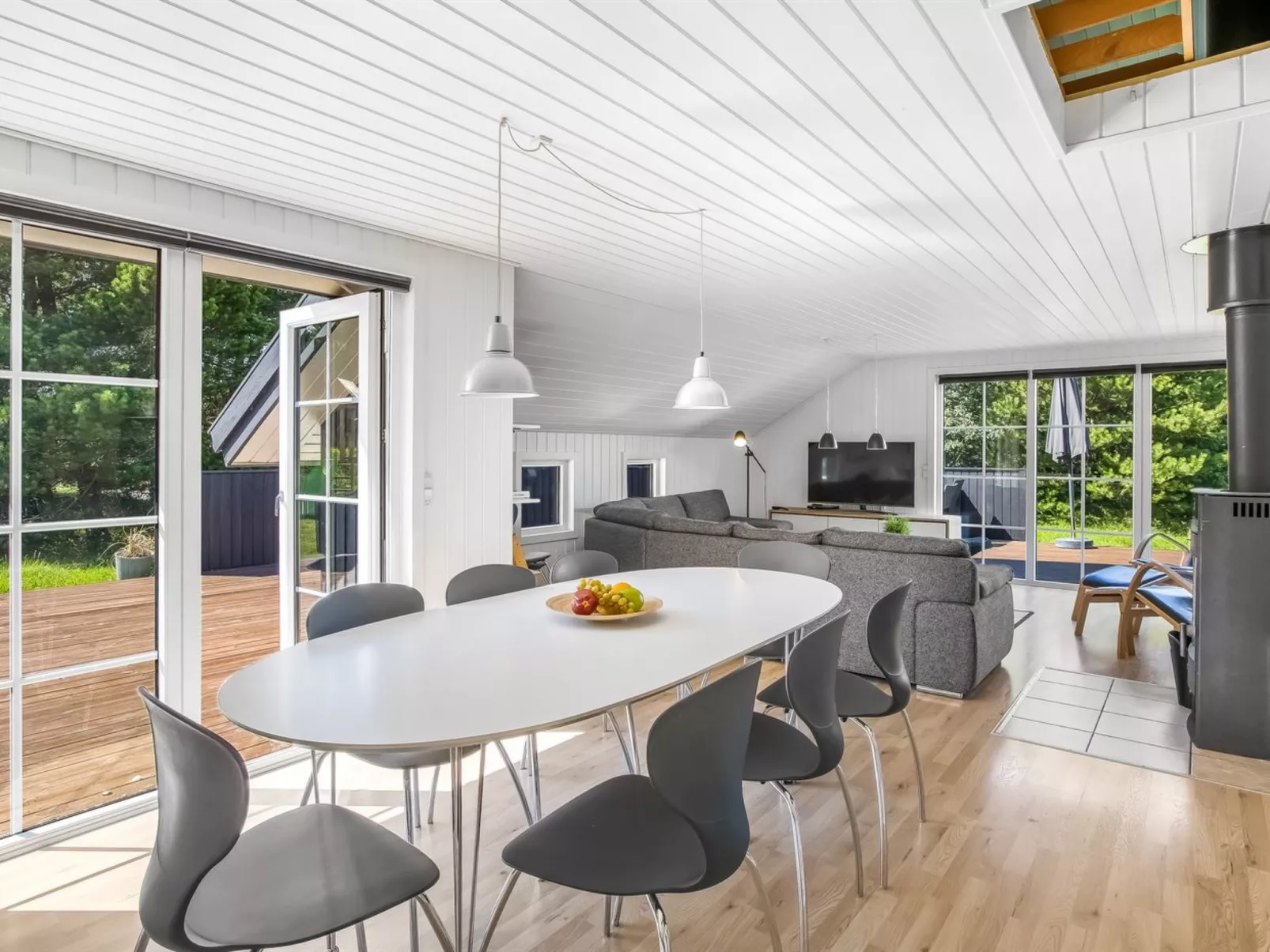 "Joseline" - 1.8km from the sea-Binnen