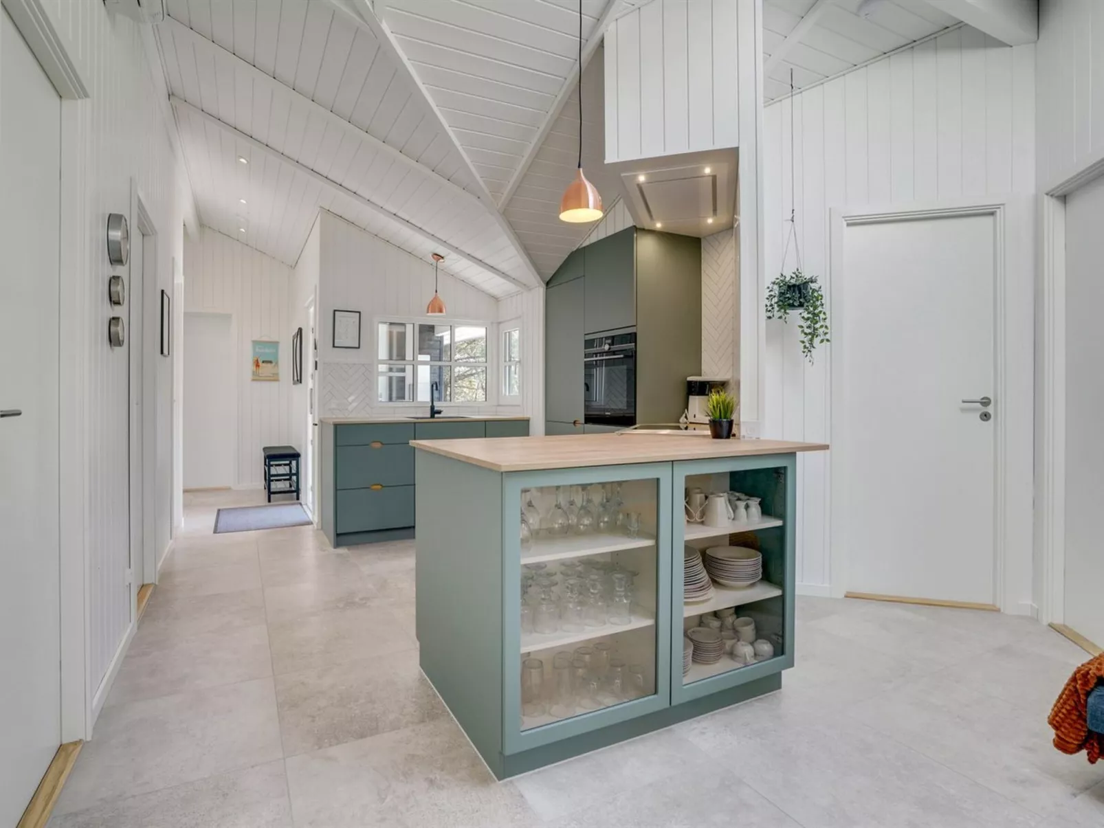 "Edeltraut" - 900m from the sea-Binnen