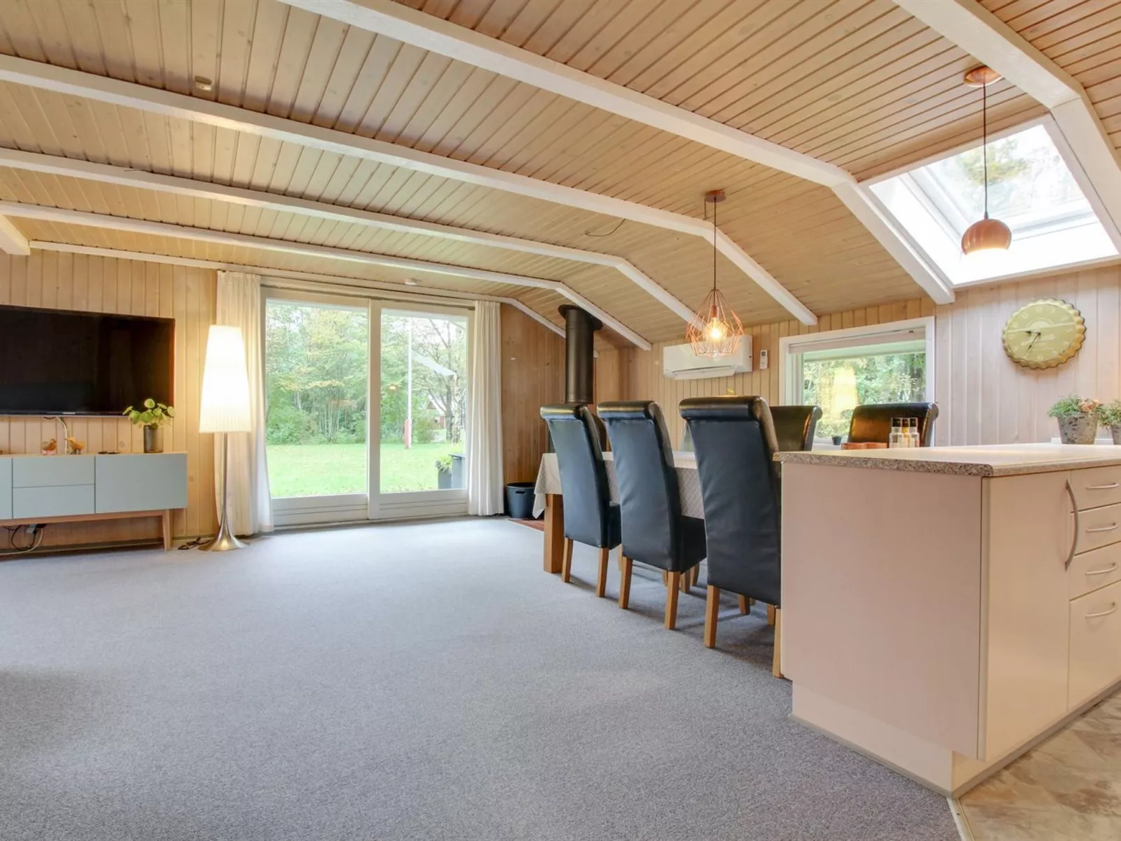 "Annaline" - 10km from the sea-Binnen