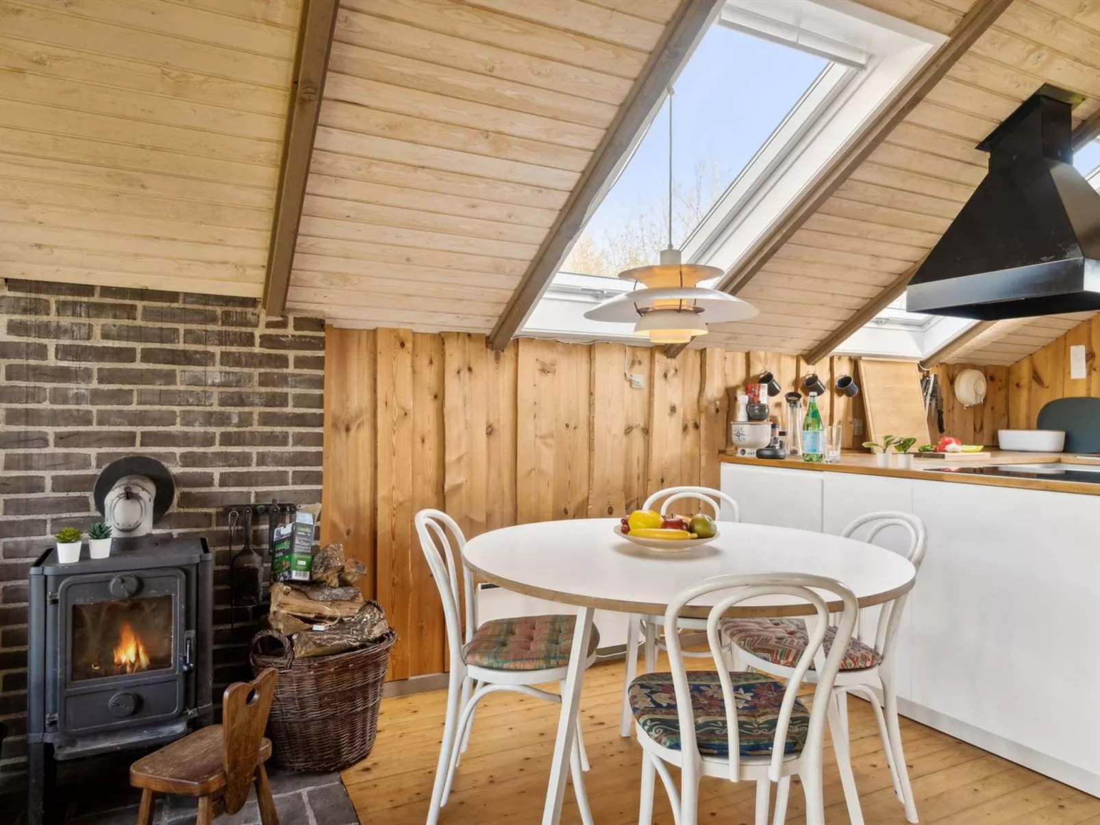 "Asel" - 25m from the sea-Binnen