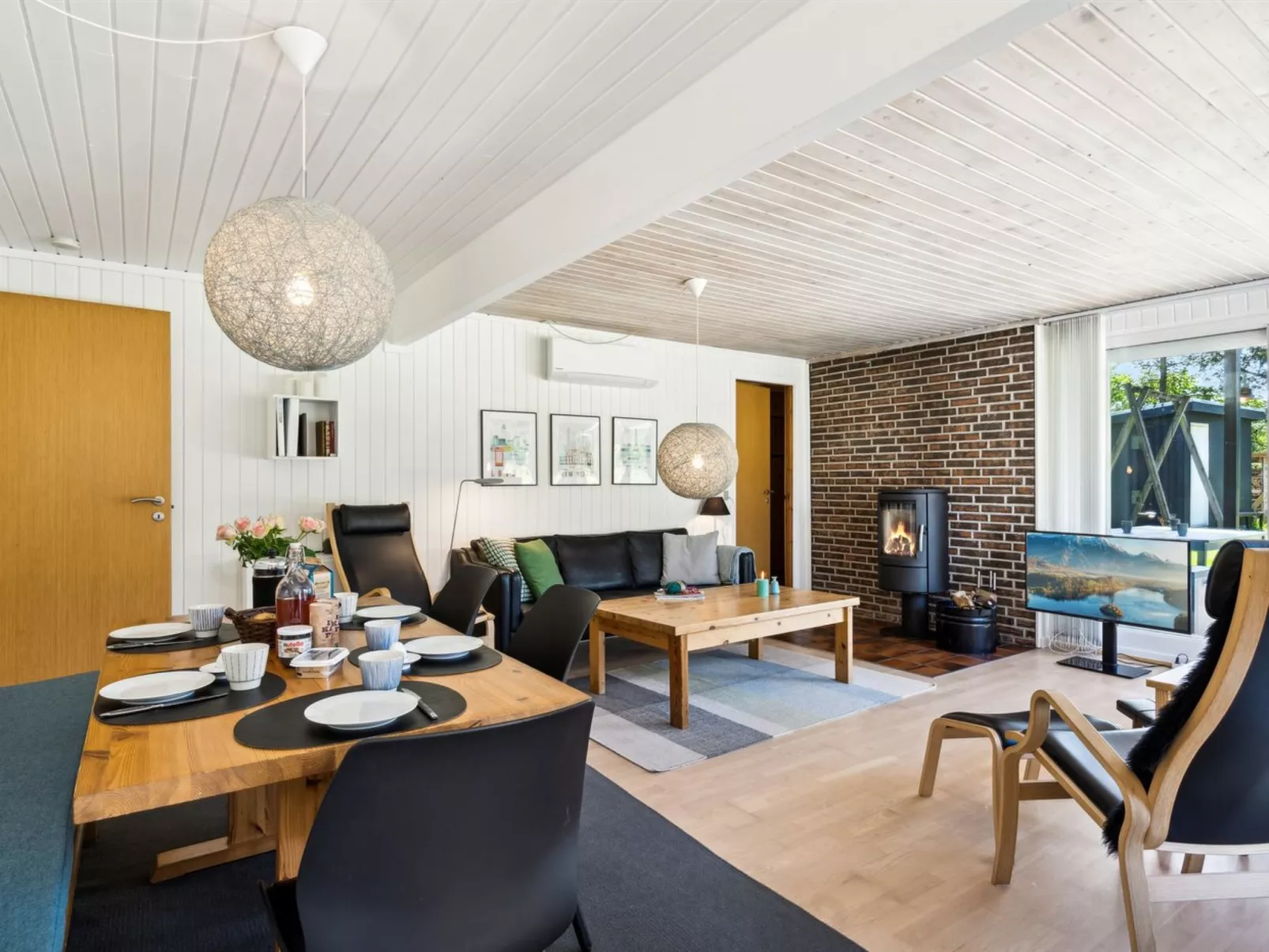 "Aleta" - 600m from the sea-Binnen