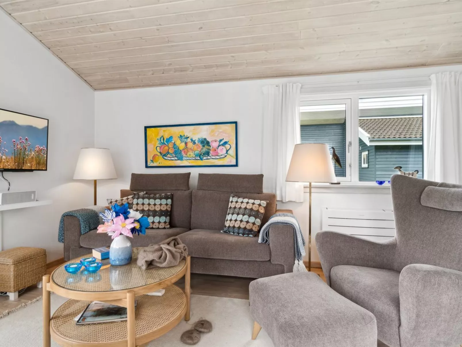 "Melin" - 2.8km from the sea-Binnen