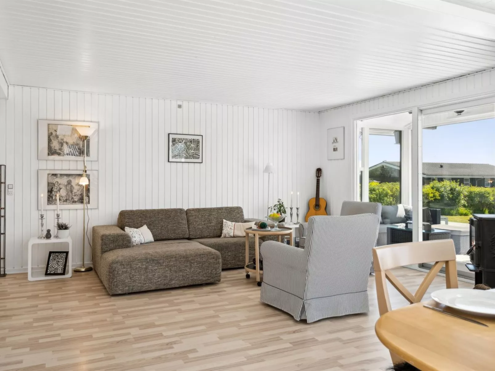 "Manfred" - 250m from the sea-Binnen