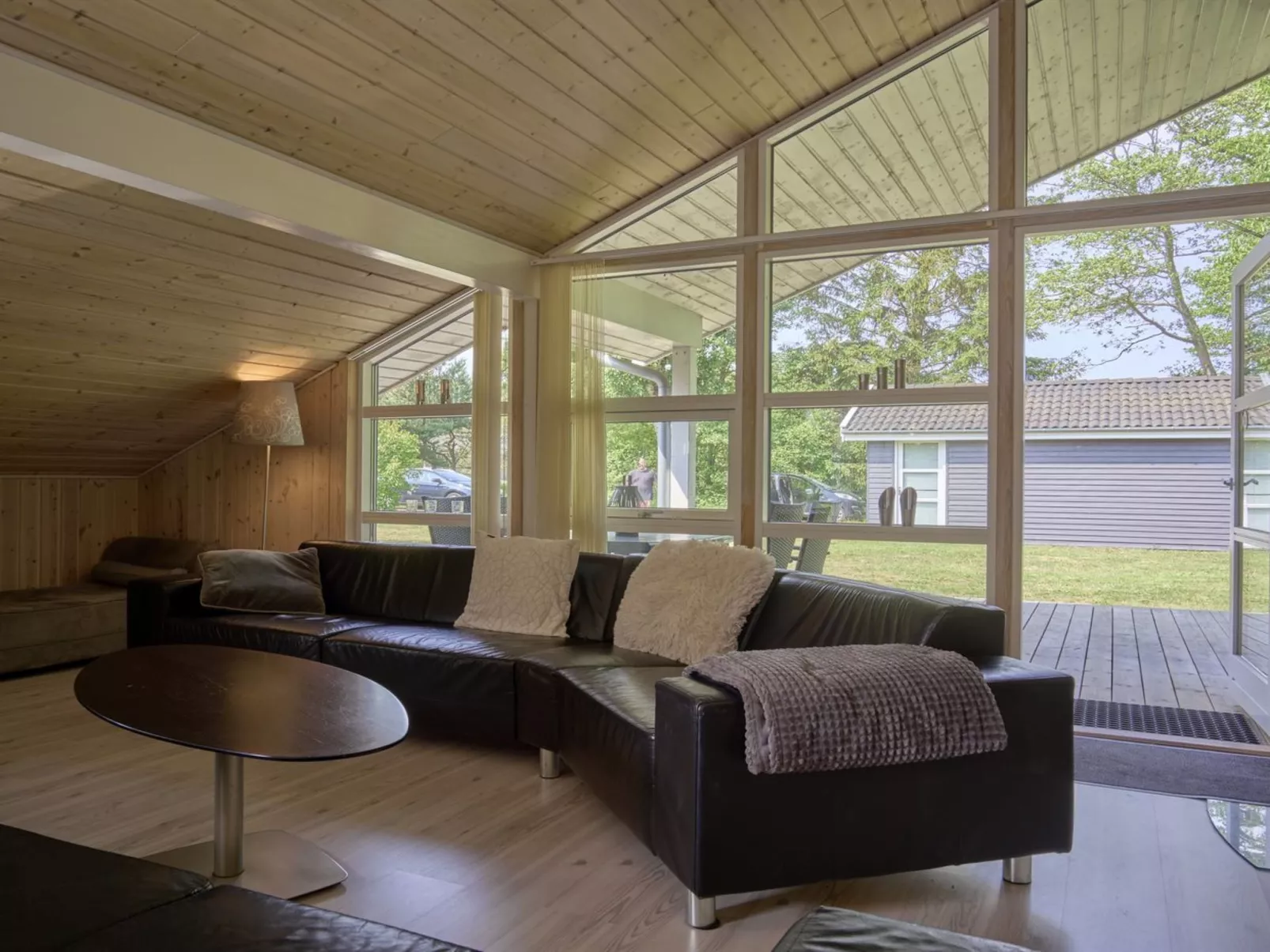 "Rudolf" - 400m from the sea-Binnen