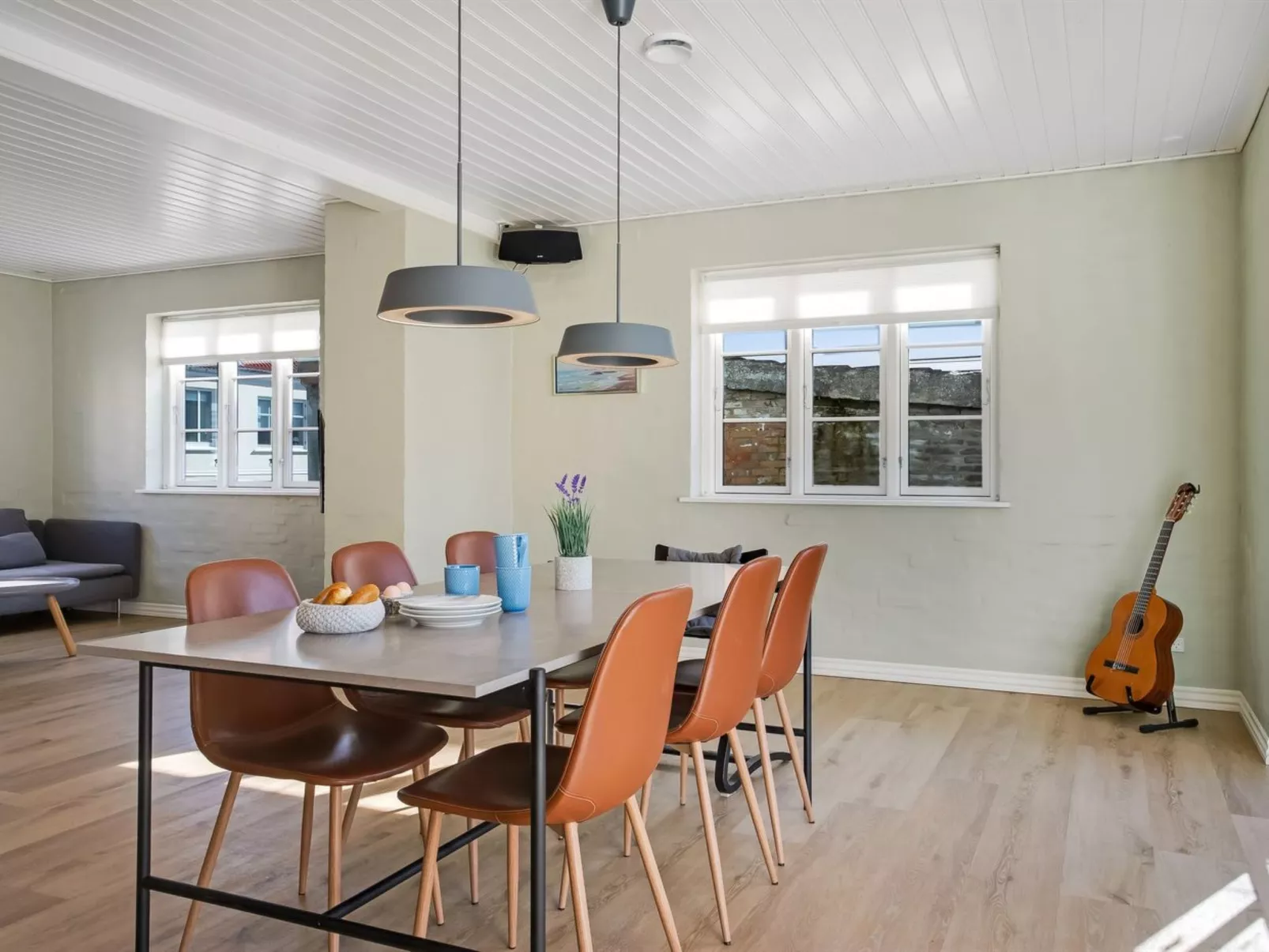 "Gerd" - 400m from the sea - Binnen