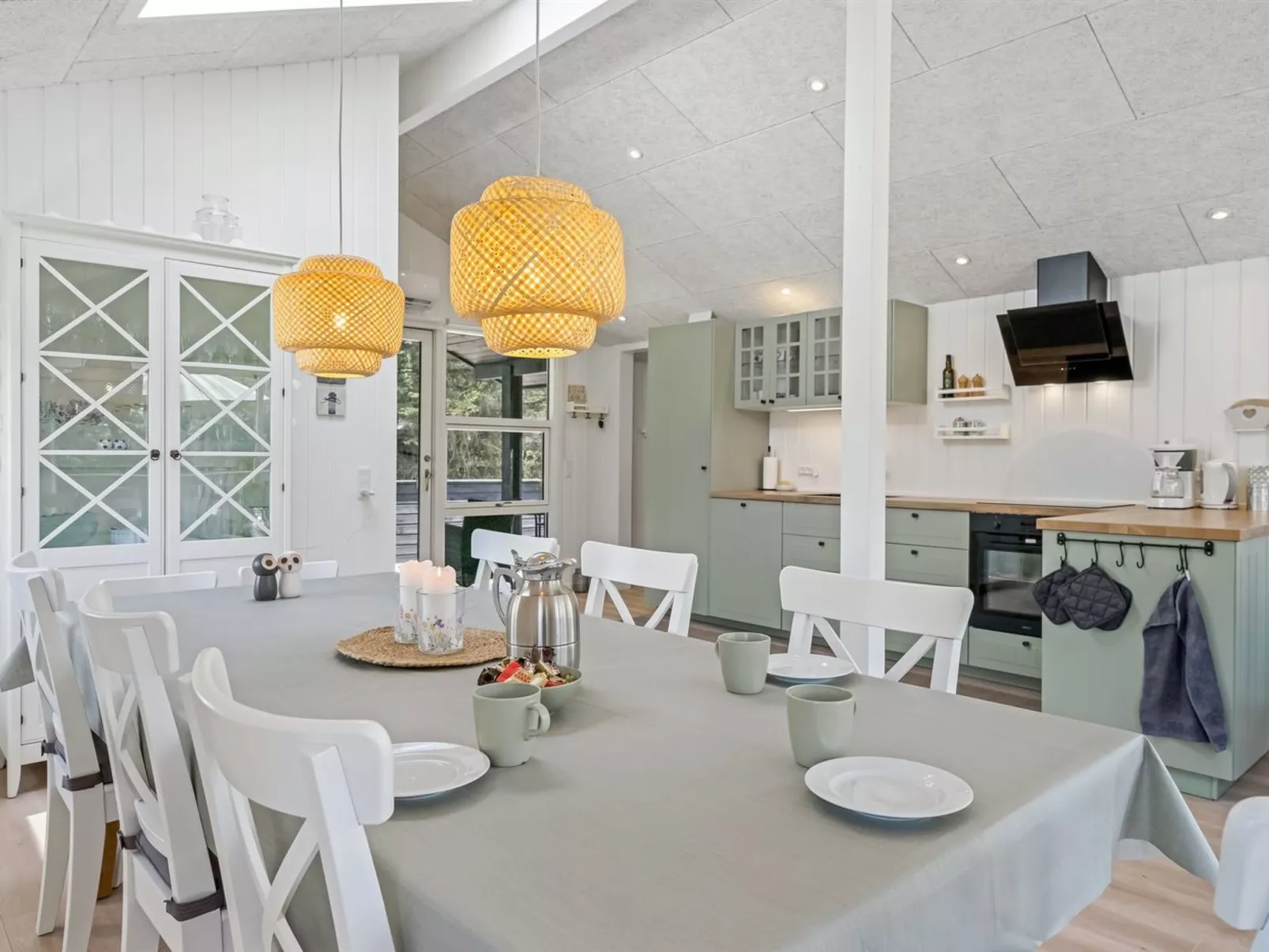 "Ema" - 1.9km from the sea-Binnen