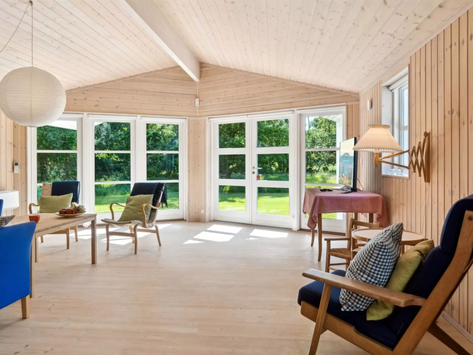 "Launo" - 1.1km to the fjord-Binnen