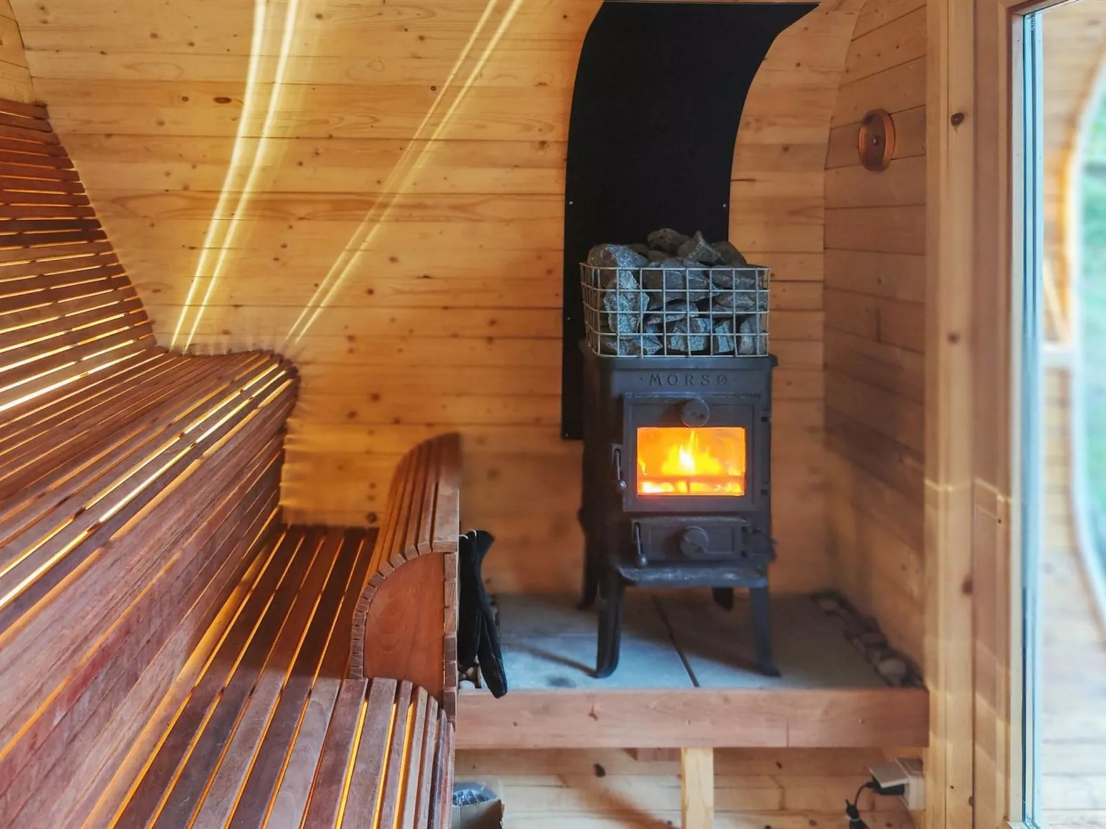 "Tarje" - 320m from the sea-Binnen